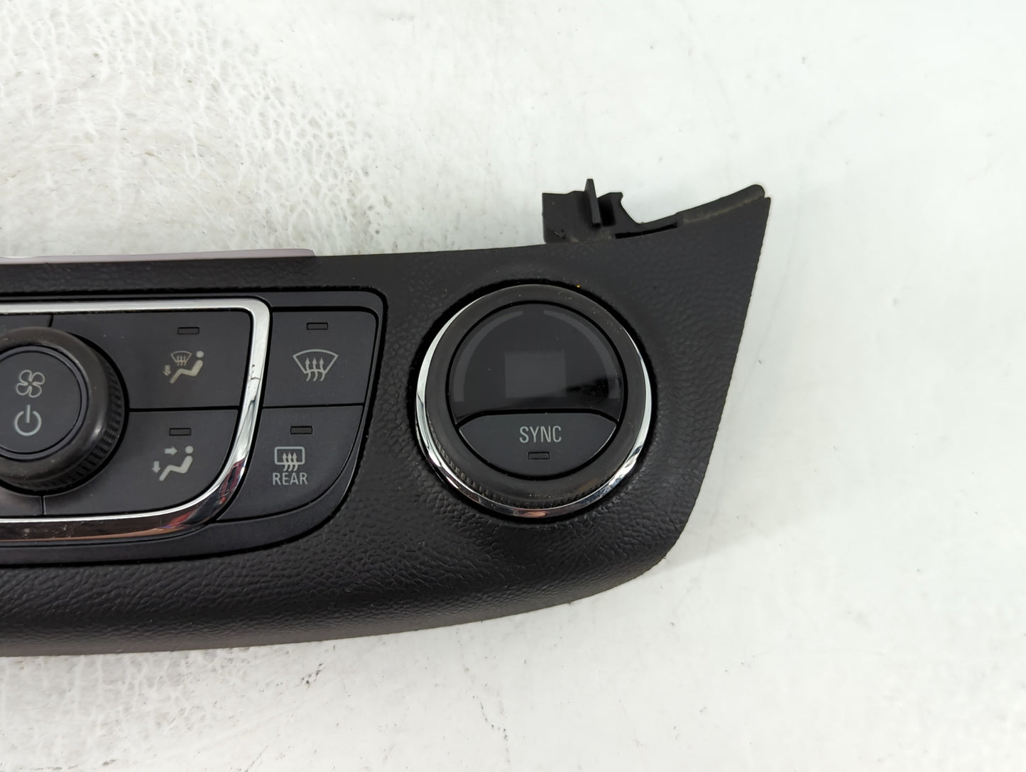 2014 Chevrolet Impala Climate Control Module Temperature AC/Heater Replacement P/N:23113226 Fits OEM Used Auto Parts - Oemus