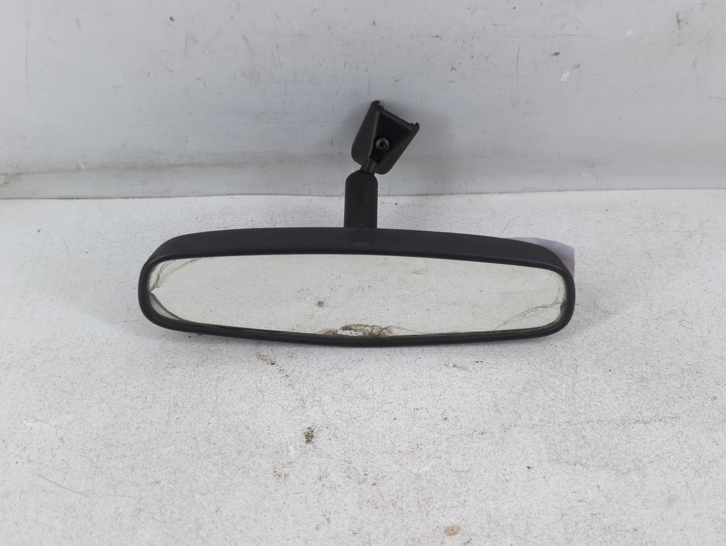 2014-2020 Chevrolet Impala Interior Rear View Mirror Replacement OEM P/N:E11 026150 Fits OEM Used Auto Parts - Oemusedautopa