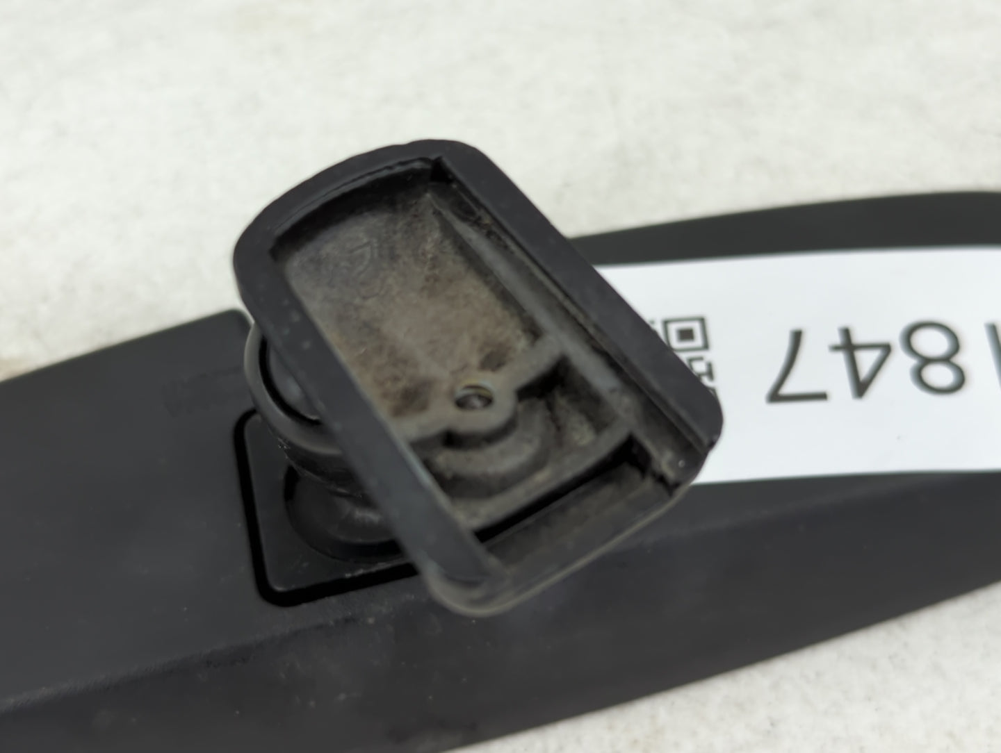 2014-2020 Chevrolet Impala Interior Rear View Mirror Replacement OEM P/N:E11 026150 Fits OEM Used Auto Parts - Oemusedautopa
