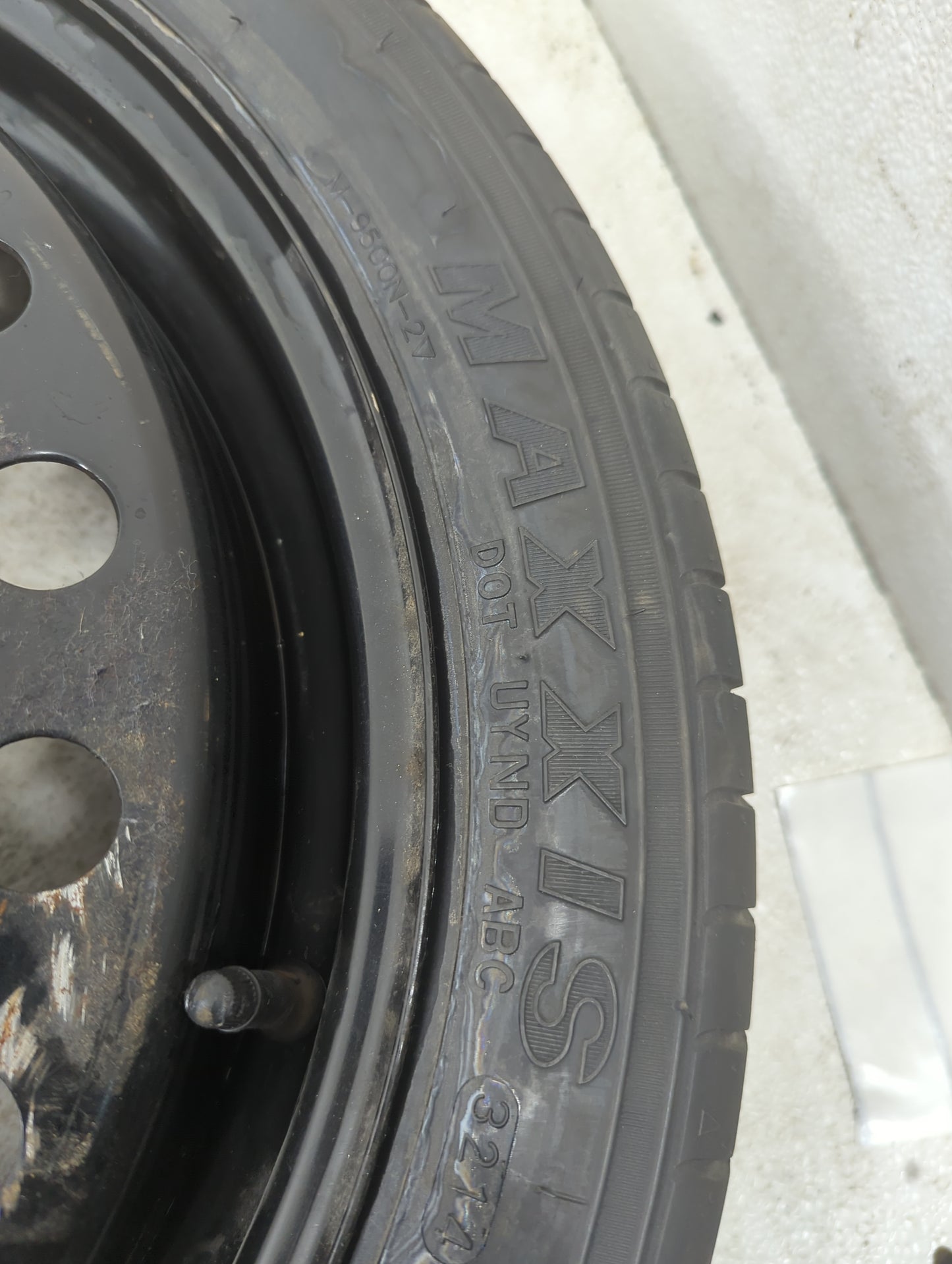 Chevrolet Impala Limited Spare Donut Tire Wheel Rim Oem 1129589 - Oemusedautoparts1.com