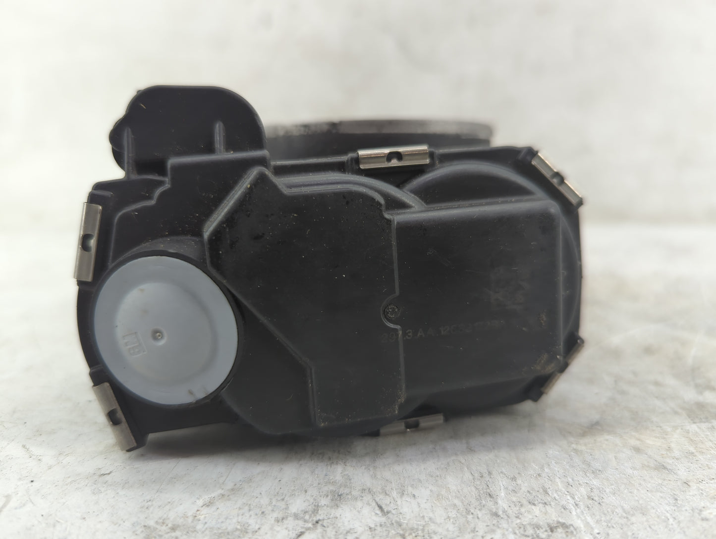 2014 Chevrolet Impala Limited Throttle Body Fits Fits 2012 2013 2015 2016 2017 2018 2019 2020 2021 2022 OEM Used Auto Parts 
