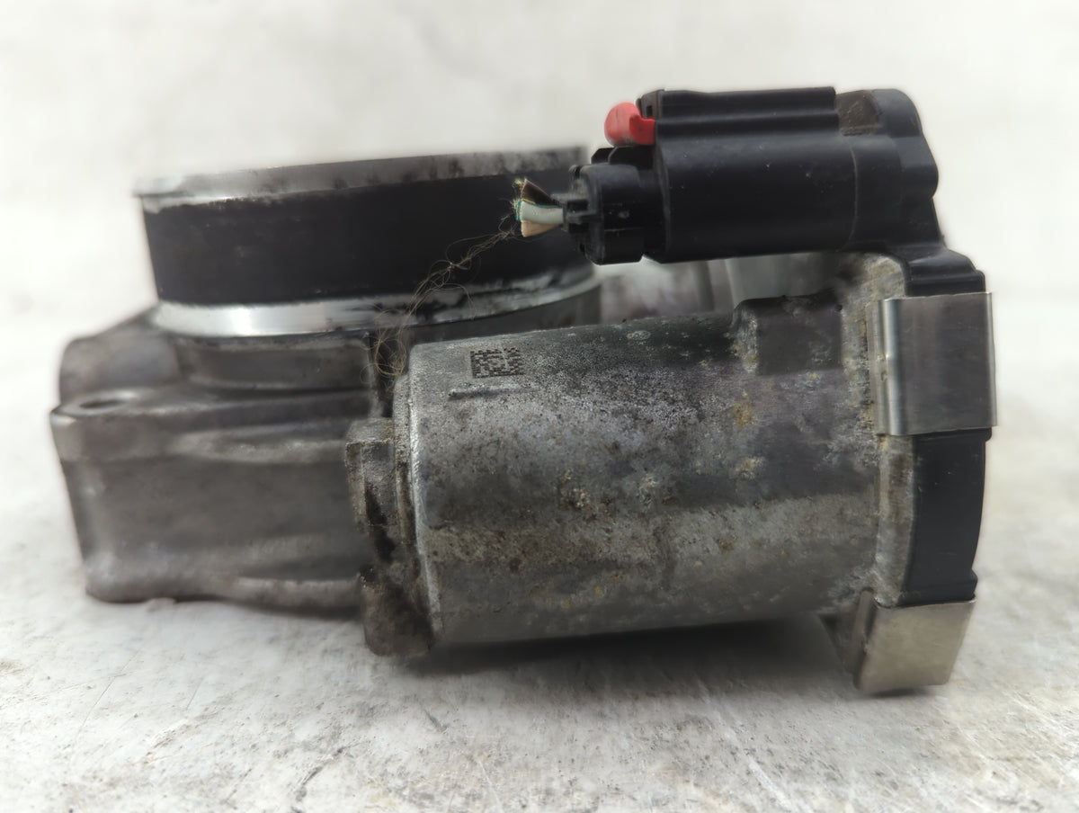 2014 Chevrolet Impala Limited Throttle Body P/N:12632172 Fits Fits 2012 2013 2015 2016 2017 2018 2019 2020 2021 2022 OEM Use