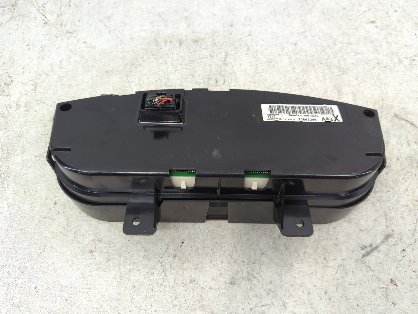 2014 Chevrolet Impala Limited Instrument Cluster Speedometer Gauges P/N:20863096 28233973 Miles:90K Fits Fits 2012 2013 2015