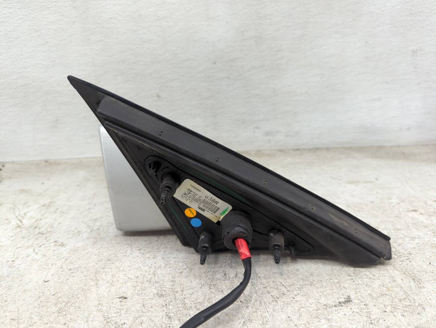 2014 Chevrolet Impala Limited Driver Side View Mirror - Left Door Mirror OEM Used - Oemusedautoparts1.com