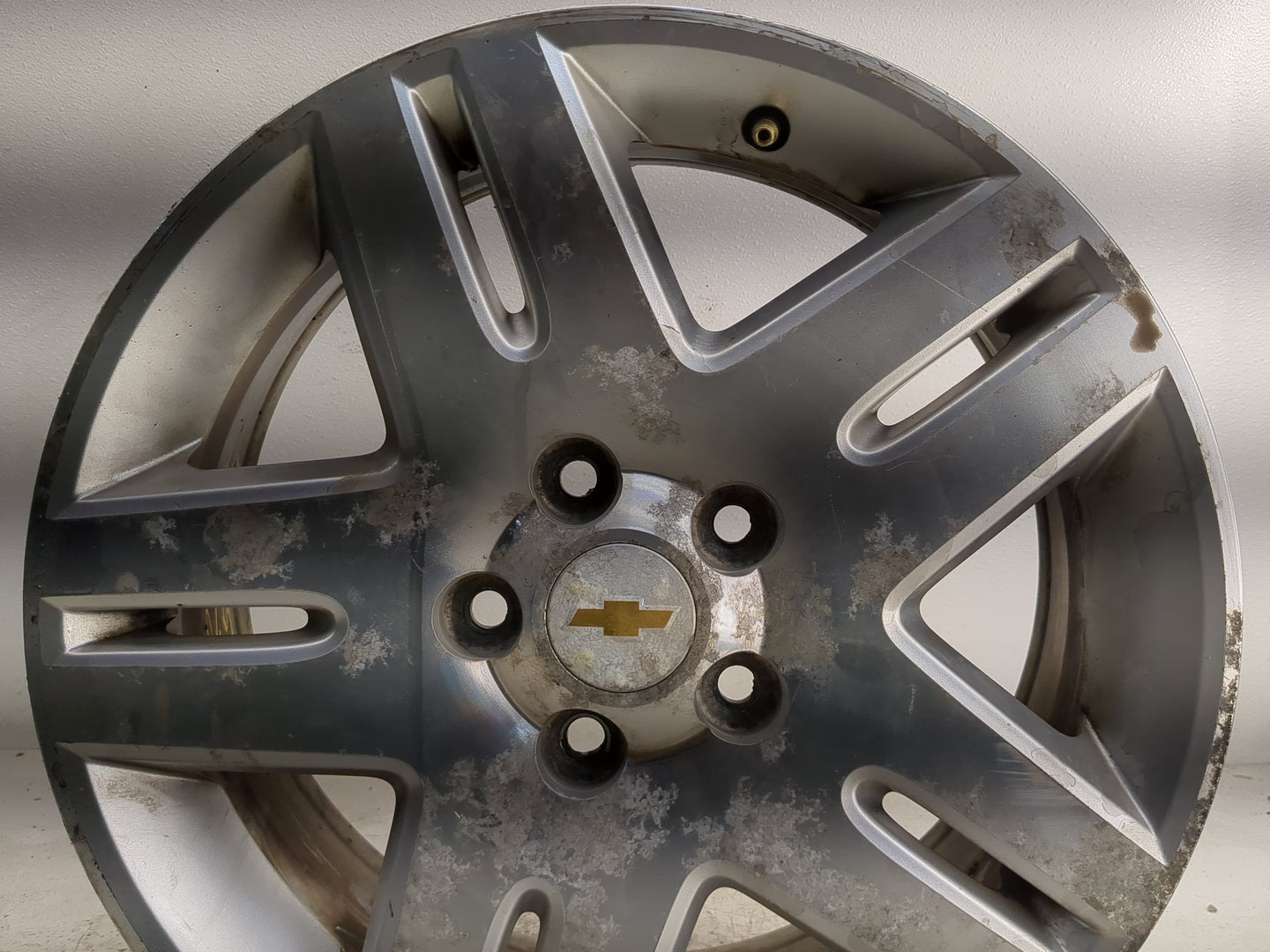 Chevrolet Impala Limited Oem Wheel Rim 1313020 - Oemusedautoparts1.com