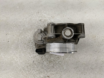 2014 Chevrolet Impala Limited Throttle Body Fits Fits 2012 2013 2015 2016 2017 2018 2019 2020 2021 2022 OEM Used Auto Parts