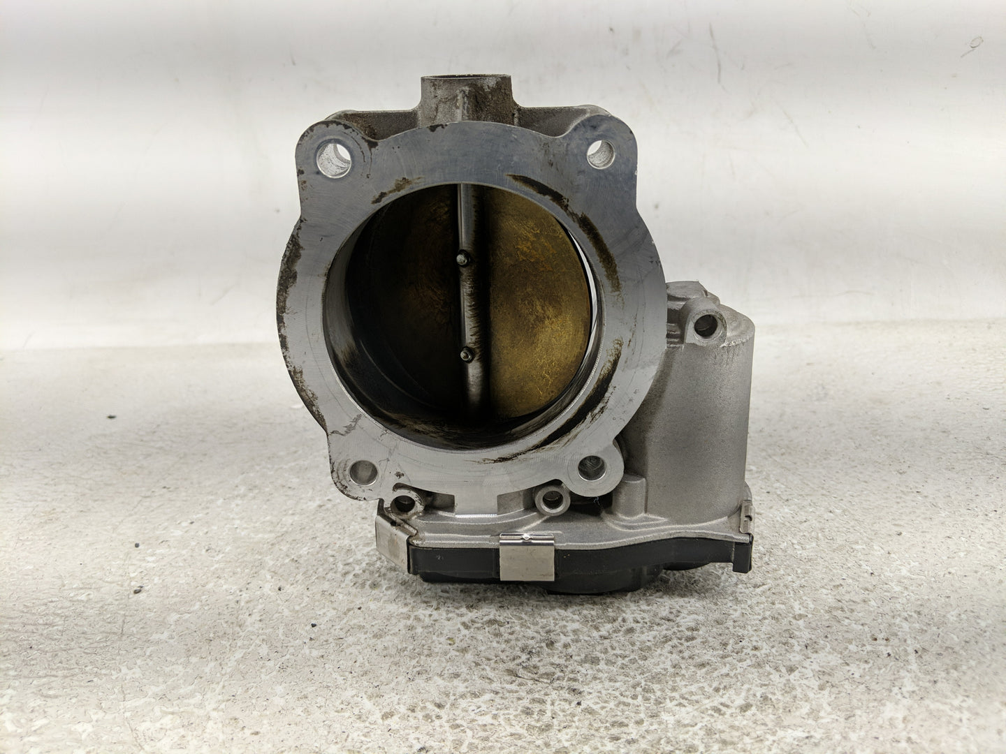 2014 Chevrolet Impala Limited Throttle Body Fits Fits 2012 2013 2015 2016 2017 2018 2019 2020 2021 2022 OEM Used Auto Parts 