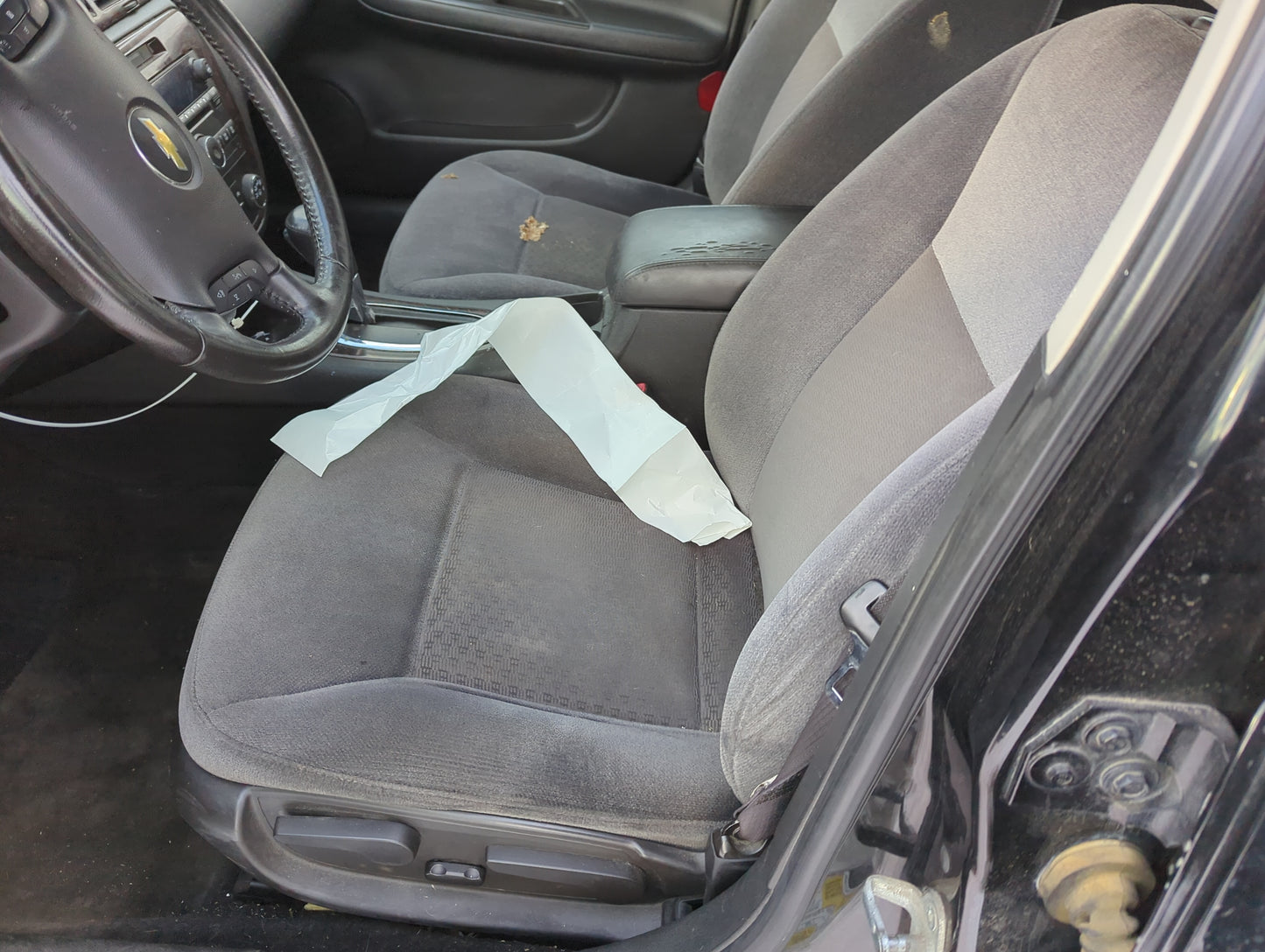 Chevrolet Impala Limited Driver Front Seat Oem 1316365 - Oemusedautoparts1.com