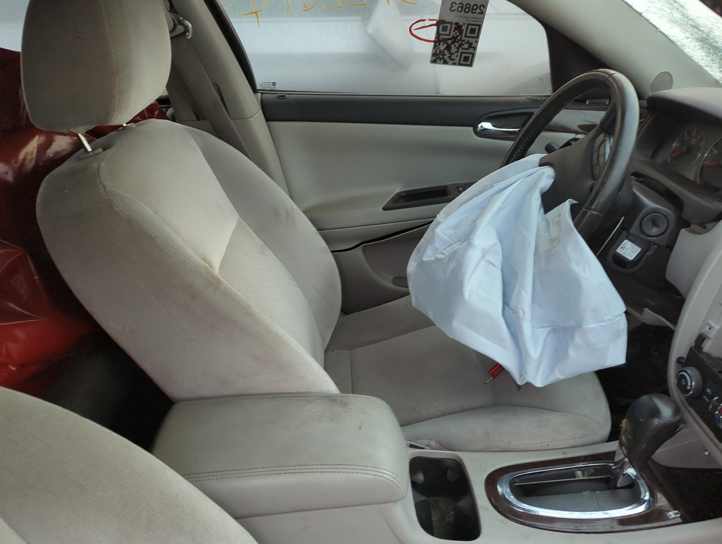 Chevrolet Impala Limited Driver Front Seat Oem 1400982 - Oemusedautoparts1.com