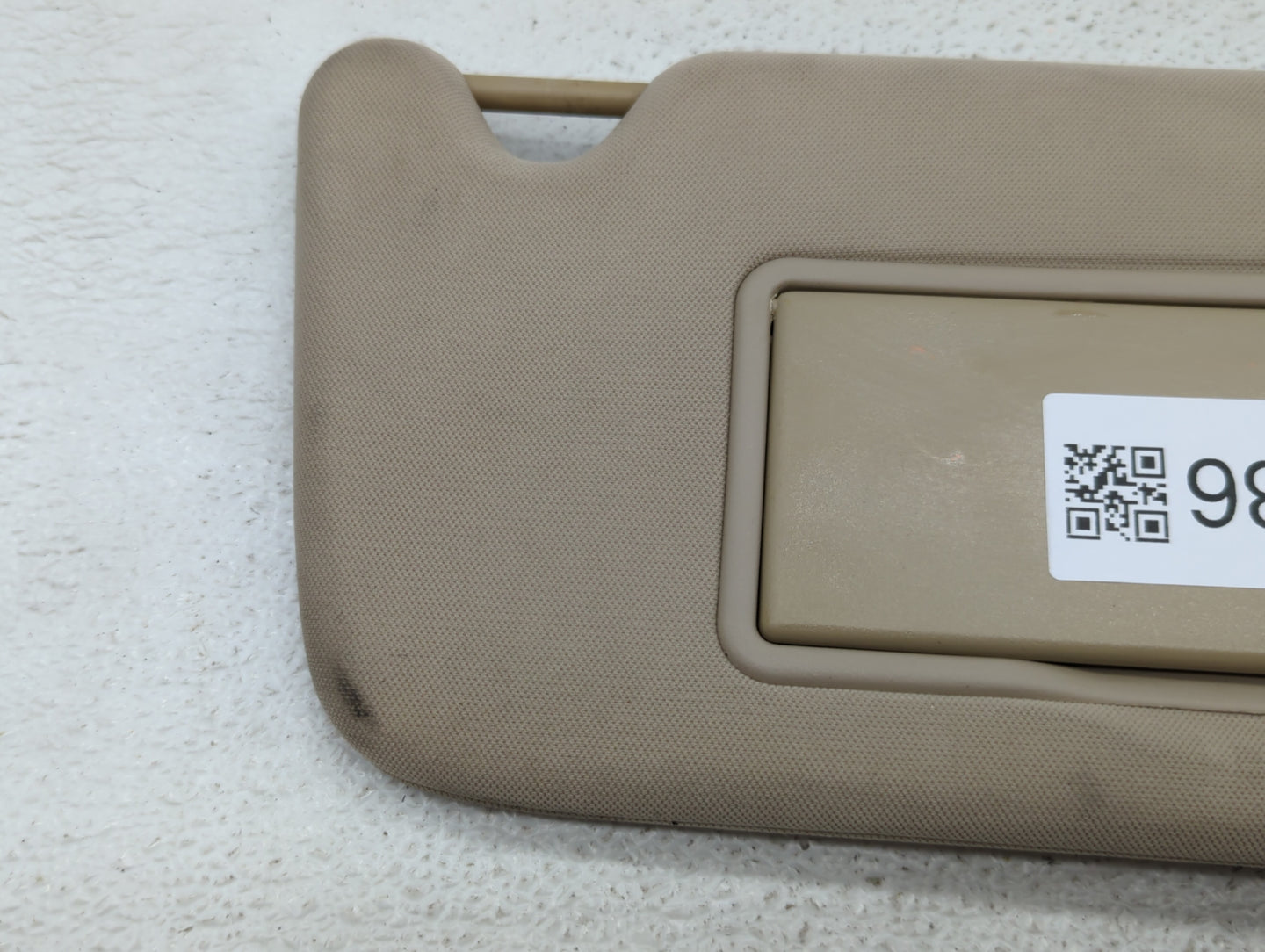 2014 Chevrolet Impala Limited Sun Visor Shade Replacement Passenger Right Mirror Fits OEM Used Auto Parts - Oemusedautoparts