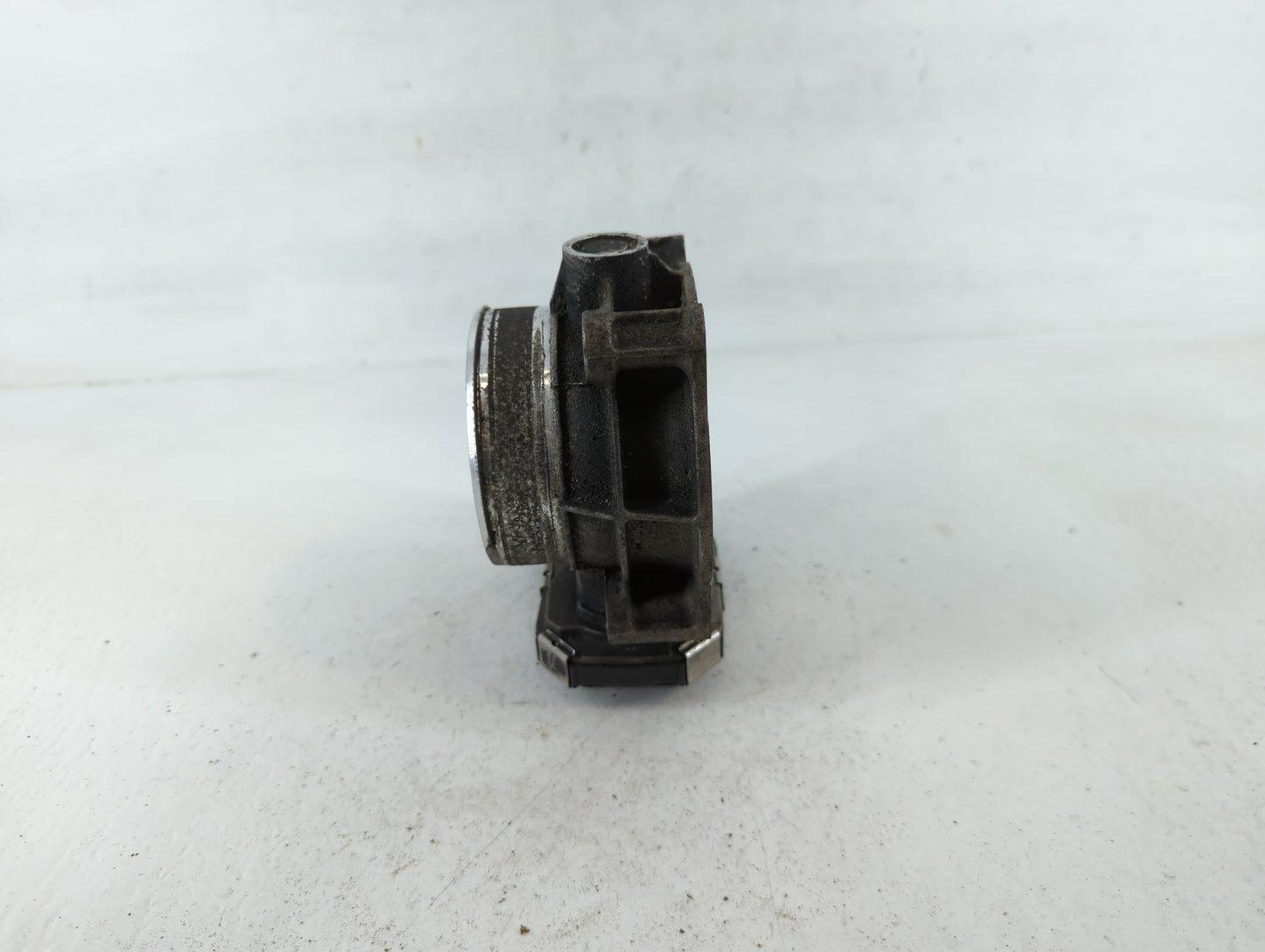 2014 Chevrolet Impala Limited Throttle Body Fits Fits 2012 2013 2015 2016 2017 2018 2019 2020 2021 2022 OEM Used Auto Parts 