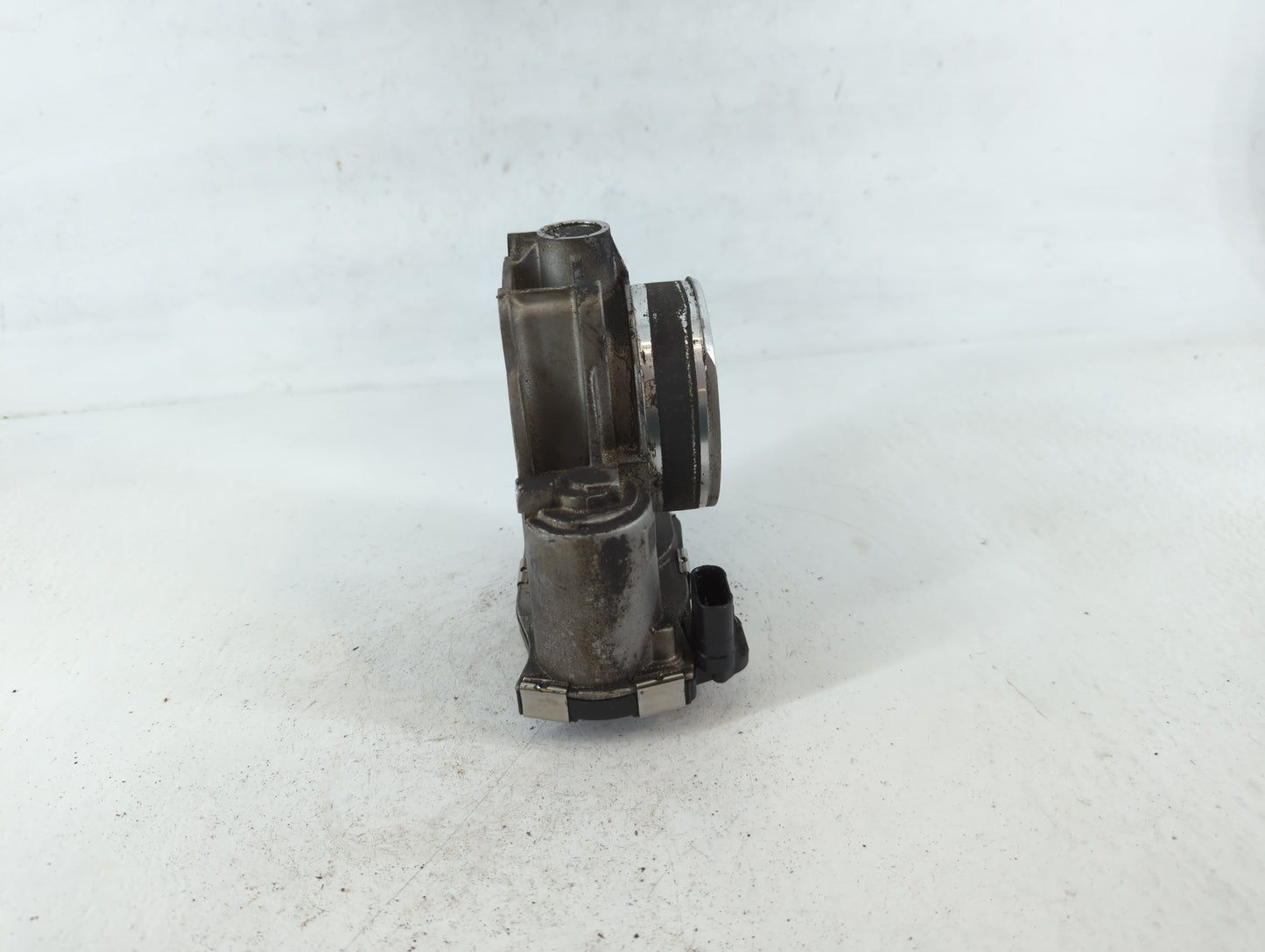 2014 Chevrolet Impala Limited Throttle Body Fits Fits 2012 2013 2015 2016 2017 2018 2019 2020 2021 2022 OEM Used Auto Parts 