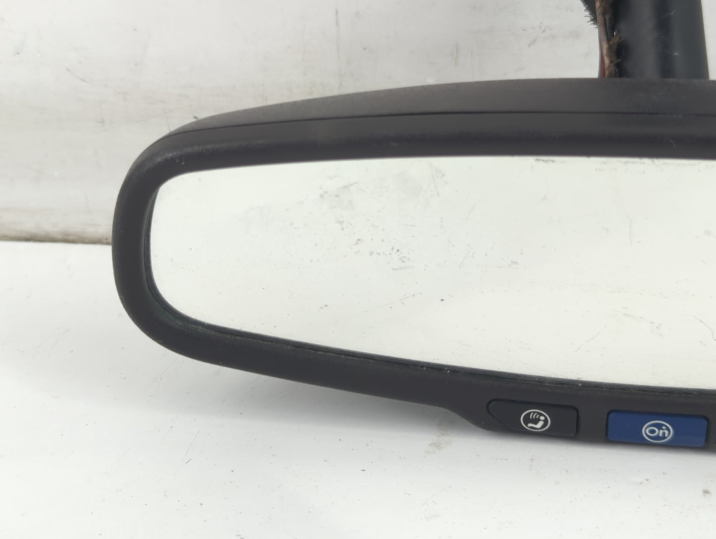 2013-2021 Chevrolet Malibu Interior Rear View Mirror Replacement OEM P/N:E11026391 Fits OEM Used Auto Parts - Oemusedautopar