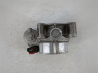 2013-2014 Chevrolet Malibu Throttle Body P/N:12627217DA Fits Fits 2012 2013 2014 2015 OEM Used Auto Parts - Oemusedautoparts