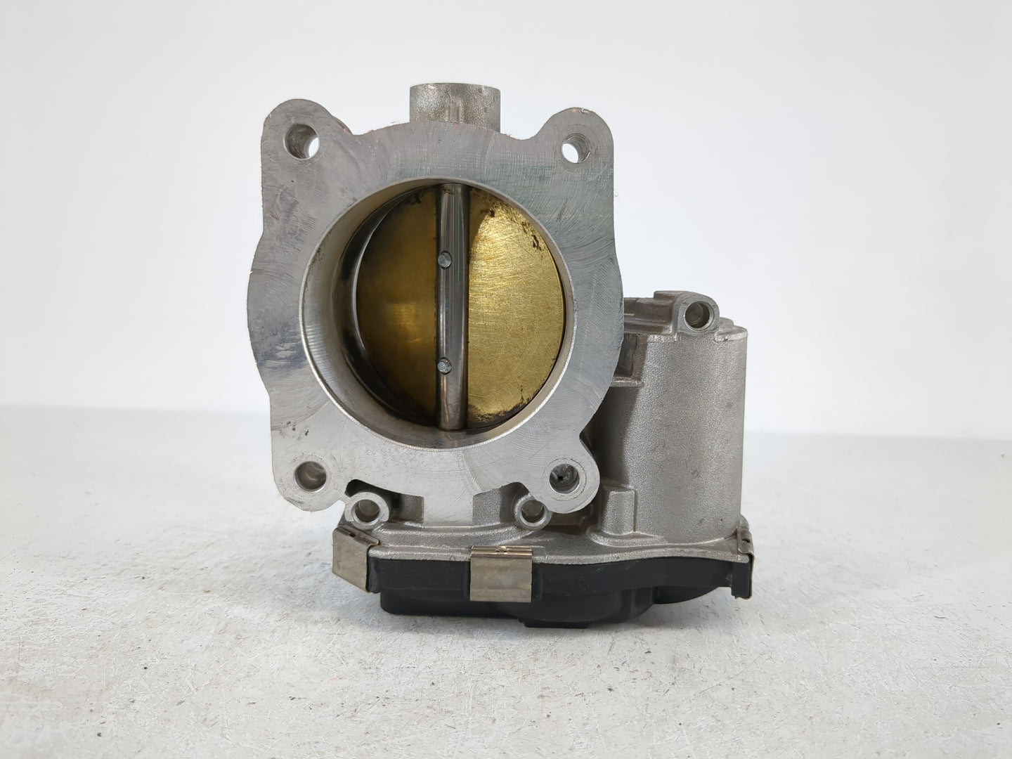 2013-2014 Chevrolet Malibu Throttle Body P/N:12627217DA Fits Fits 2012 2013 2014 2015 OEM Used Auto Parts - Oemusedautoparts