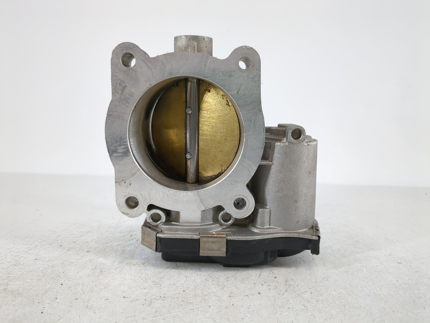 2013-2014 Chevrolet Malibu Throttle Body P/N:12627217DA Fits Fits 2012 2013 2014 2015 OEM Used Auto Parts - Oemusedautoparts