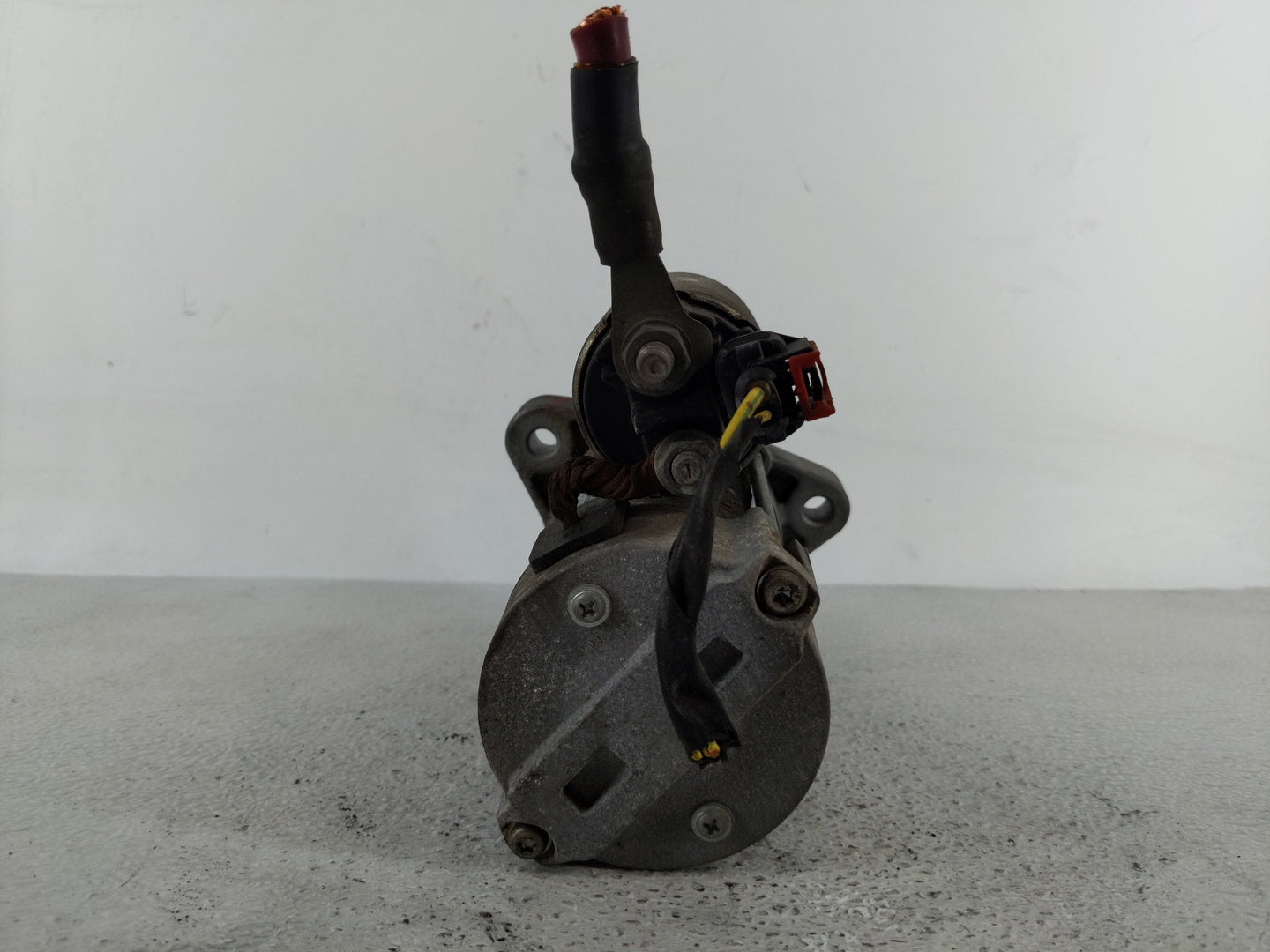 2015-2016 Chevrolet Malibu Car Starter Motor Solenoid OEM P/N:12658432 Fits Fits 2015 2016 2017 2018 2019 2020 2021 OEM Used
