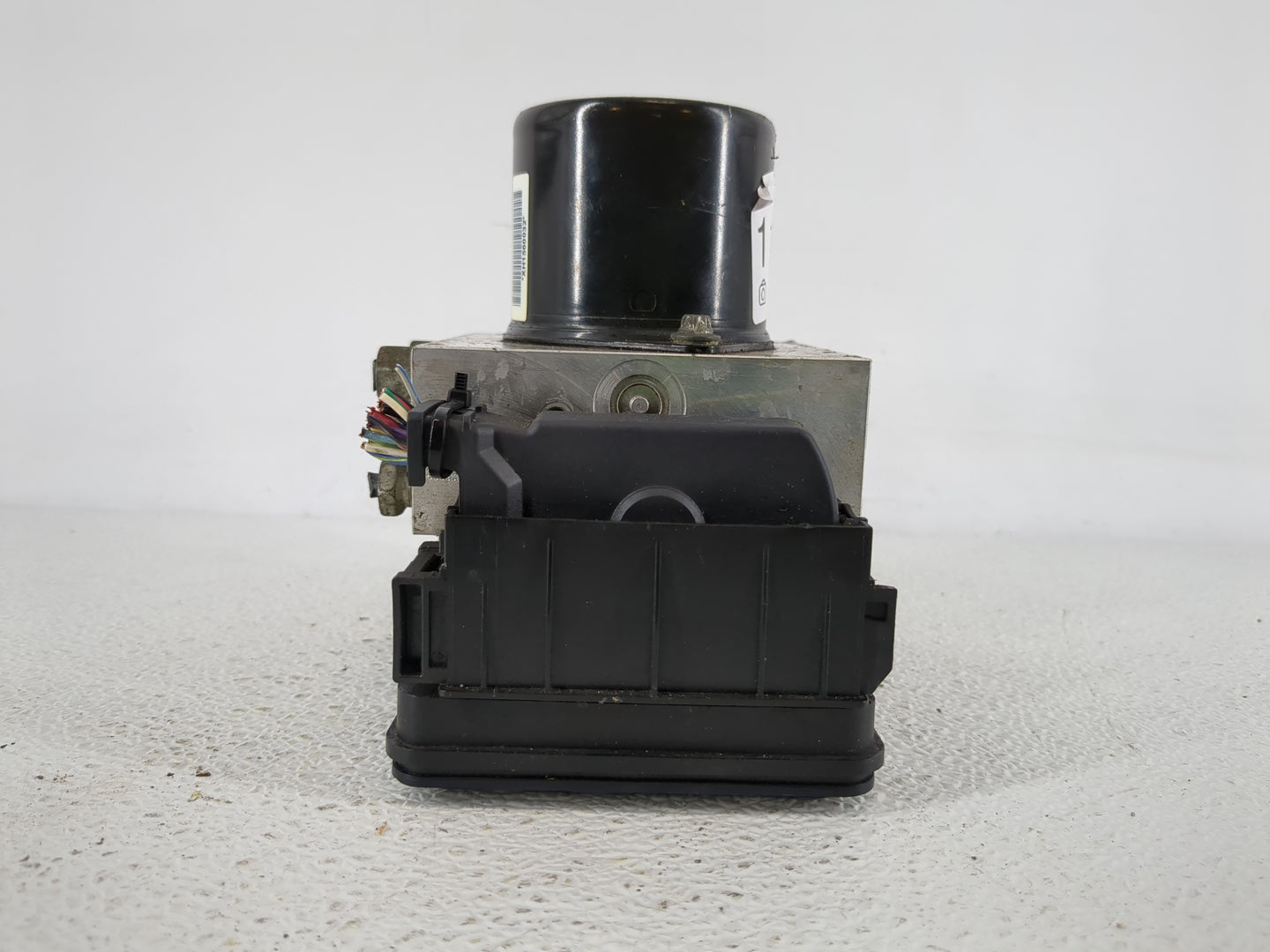 2013-2016 Chevrolet Malibu ABS Pump Control Module Replacement P/N:22863598 Fits Fits 2012 2013 2014 2015 2016 OEM Used Auto