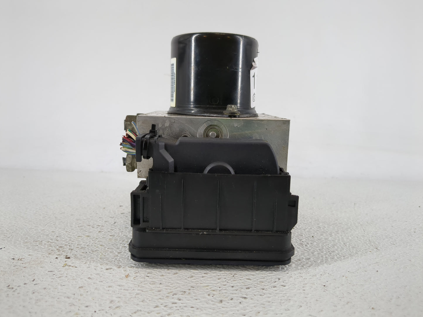 2013-2016 Chevrolet Malibu ABS Pump Control Module Replacement P/N:22863598 Fits Fits 2012 2013 2014 2015 2016 OEM Used Auto