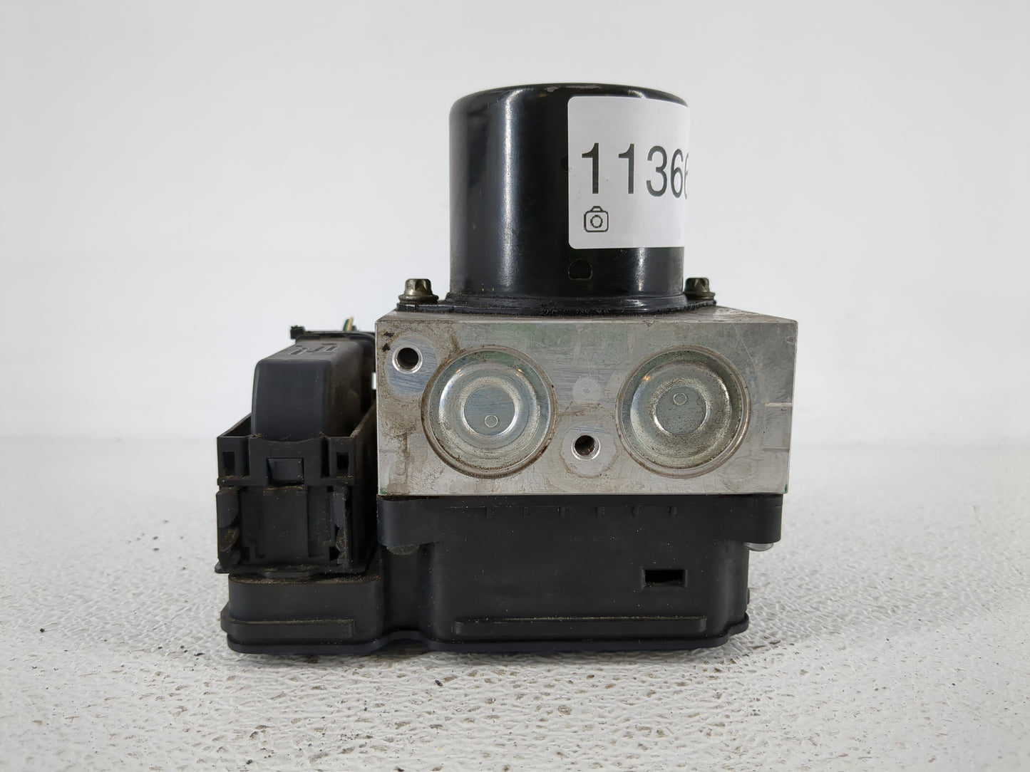 2013-2016 Chevrolet Malibu ABS Pump Control Module Replacement P/N:22863598 Fits Fits 2012 2013 2014 2015 2016 OEM Used Auto