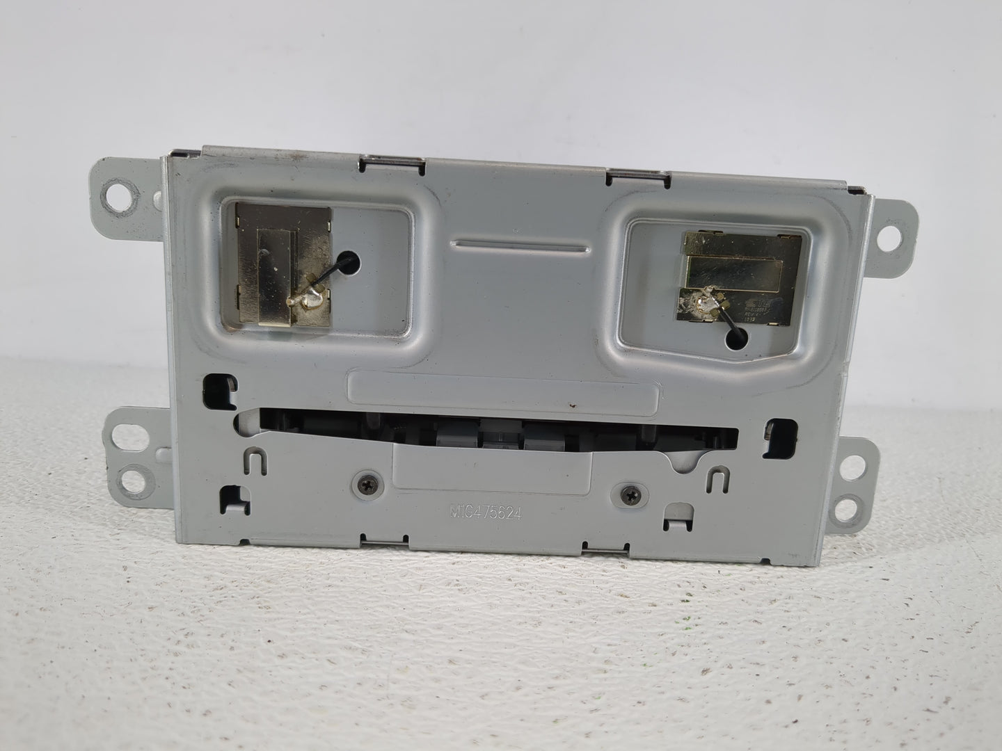 2014-2016 Chevrolet Malibu Radio AM FM Cd Player Receiver Replacement P/N:23206559 Fits Fits 2014 2015 2016 OEM Used Auto Pa