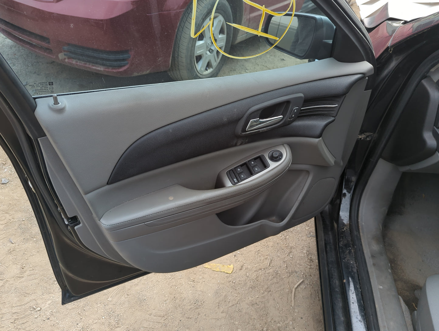 2014 Chevrolet Malibu Front Left Driver Interior Door Panel Trim 1146198 - Oemusedautoparts1.com