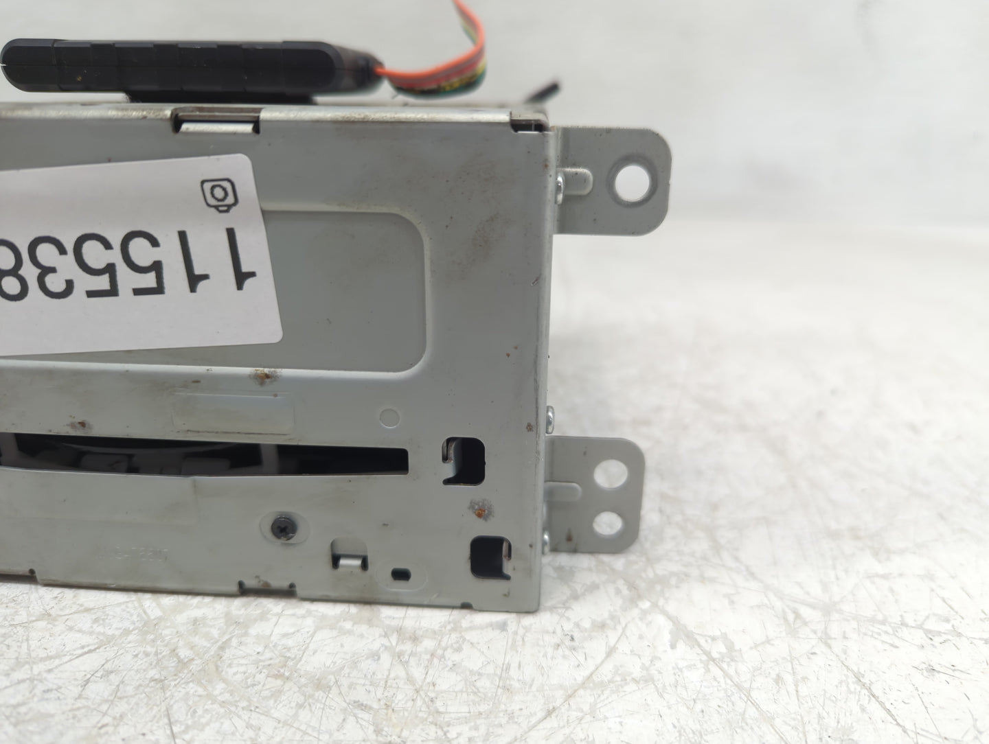 2014-2016 Chevrolet Malibu Radio AM FM Cd Player Receiver Replacement Fits Fits 2014 2015 2016 OEM Used Auto Parts - Oemused
