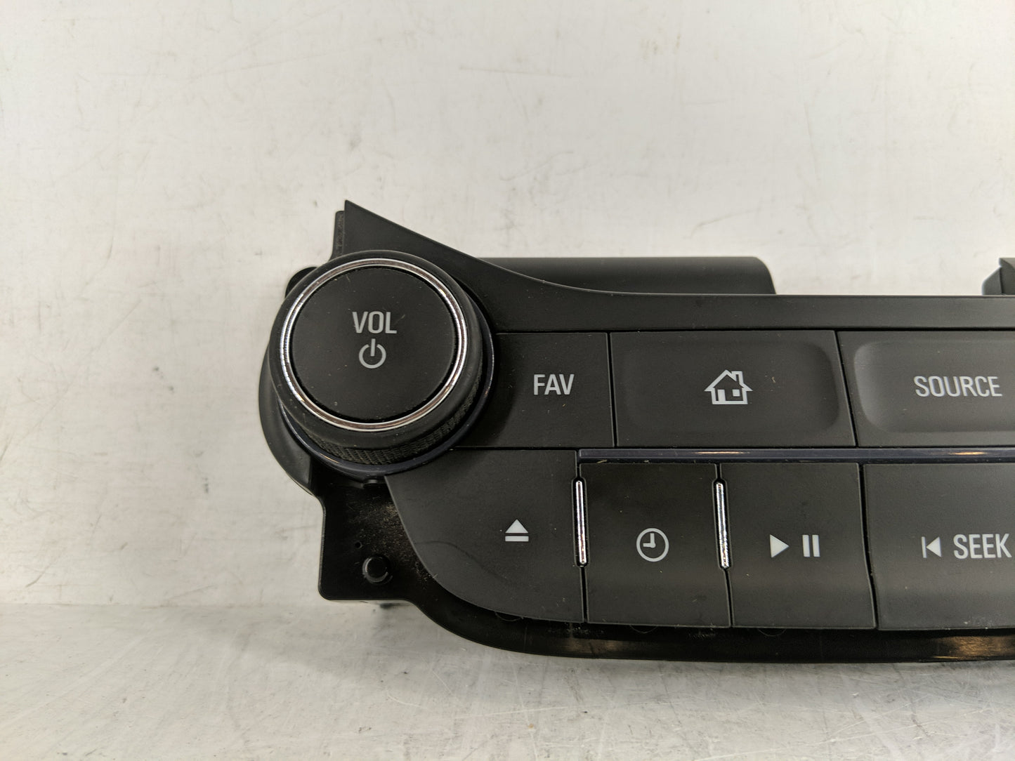 2014-2016 Chevrolet Malibu Radio AM FM Cd Player Receiver Replacement P/N:23168355 Fits Fits 2014 2015 2016 OEM Used Auto Pa