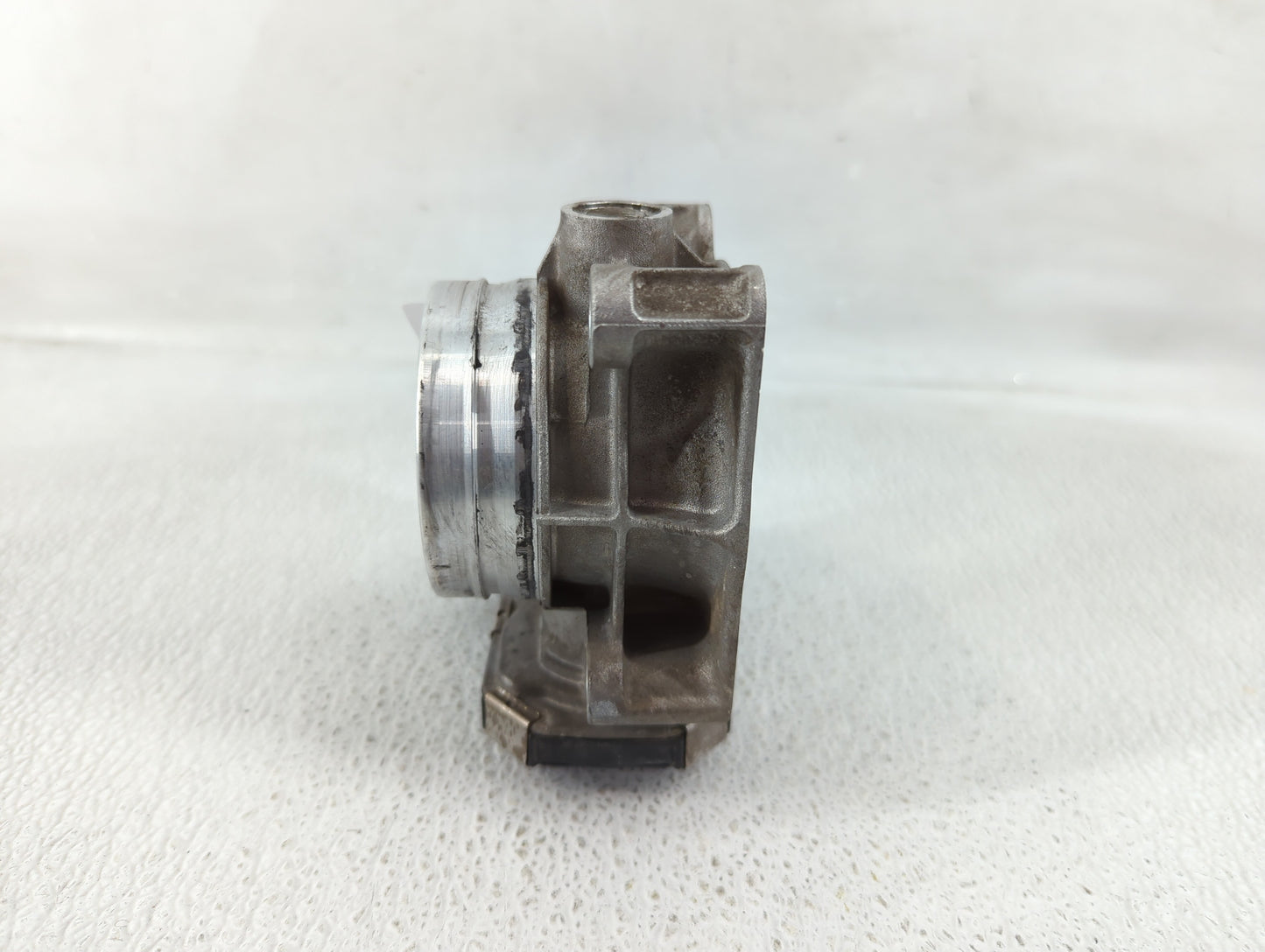 2013-2015 Chevrolet Malibu Throttle Body P/N:12627067DA Fits Fits 2013 2014 2015 2017 2018 2019 2020 OEM Used Auto Parts - O