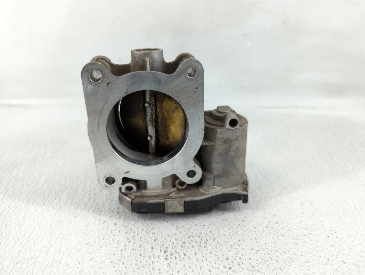 2013-2015 Chevrolet Malibu Throttle Body P/N:12627067DA Fits Fits 2013 2014 2015 2017 2018 2019 2020 OEM Used Auto Parts - O