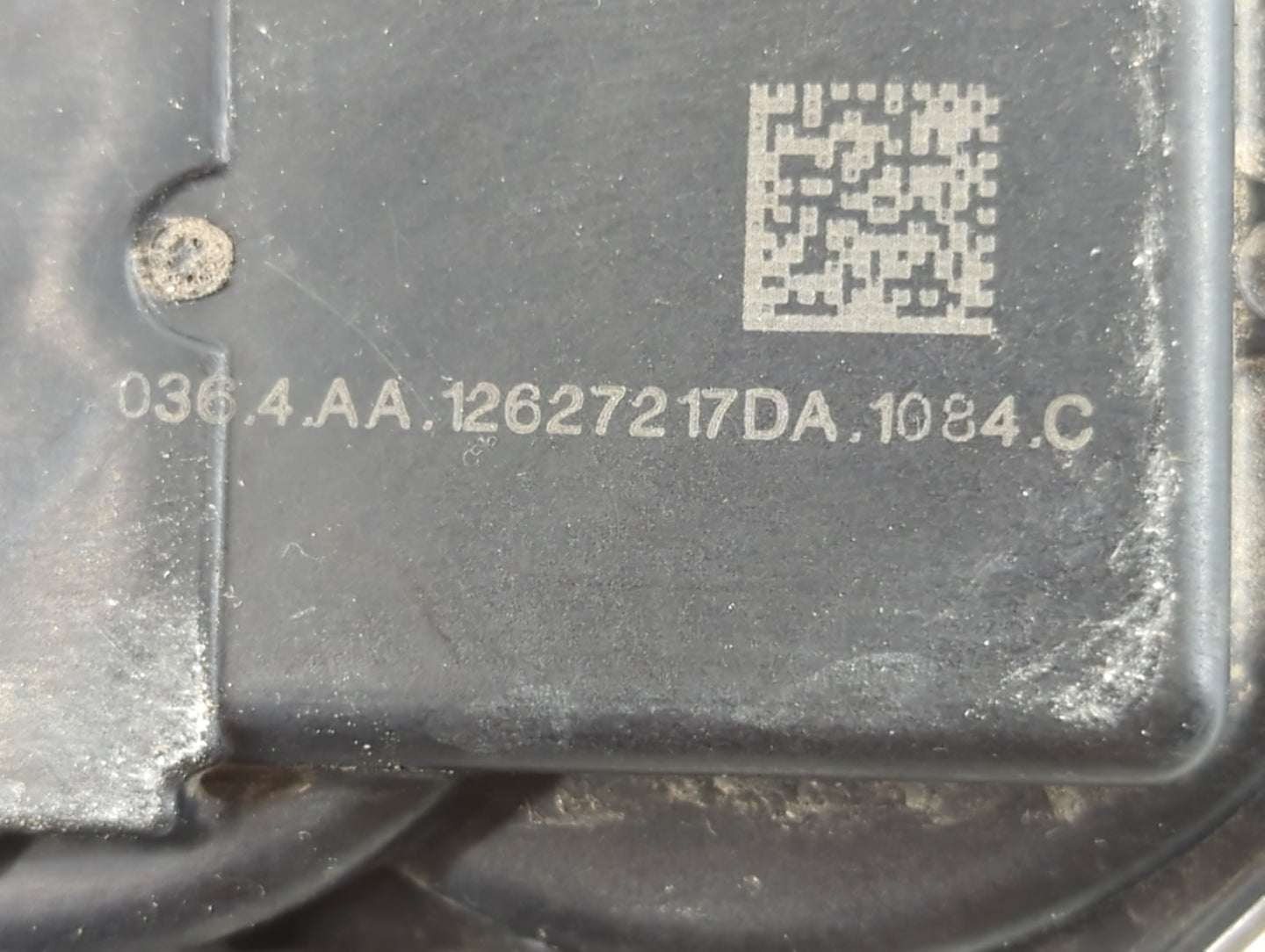 2013-2015 Chevrolet Malibu Throttle Body P/N:12627067DA Fits Fits 2013 2014 2015 2017 2018 2019 2020 OEM Used Auto Parts - O