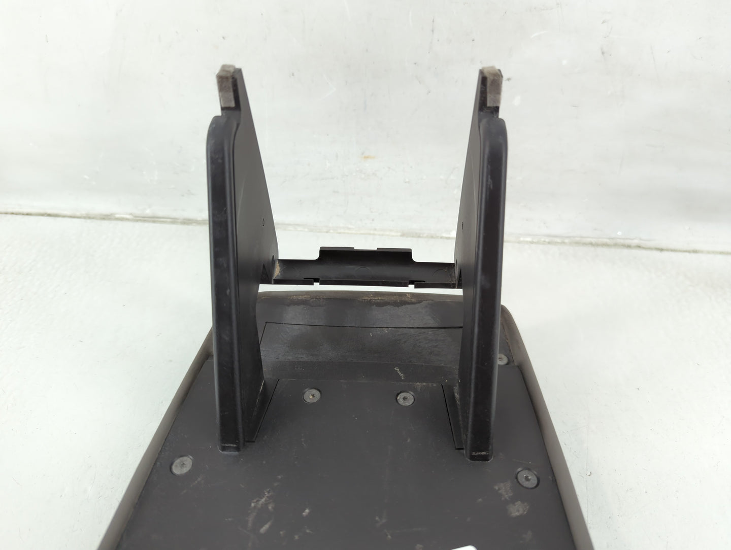 2014 Chevrolet Malibu Center Console Armrest Cover Lid Fits OEM Used Auto Parts - Oemusedautoparts1.com
