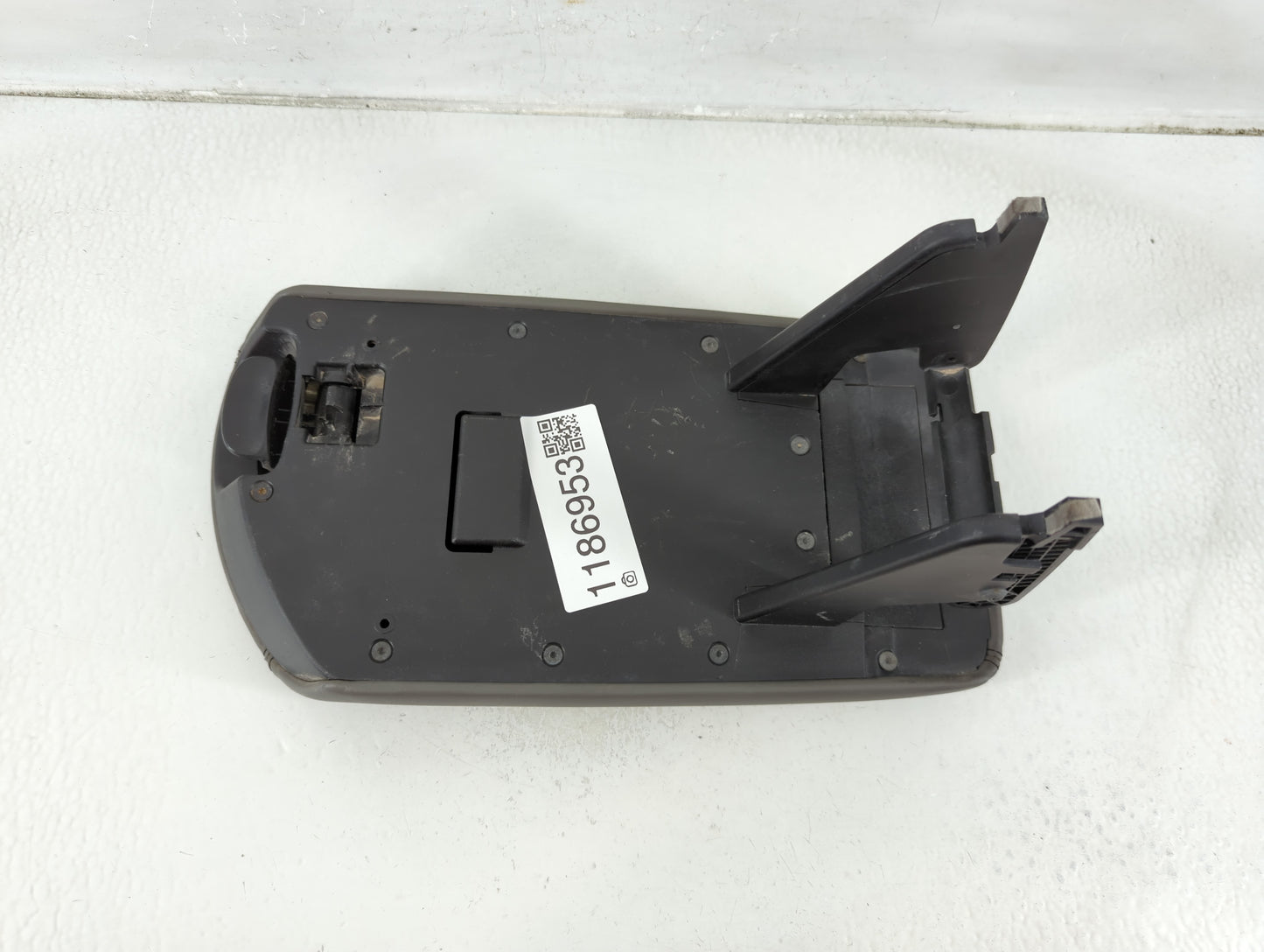 2014 Chevrolet Malibu Center Console Armrest Cover Lid Fits OEM Used Auto Parts - Oemusedautoparts1.com