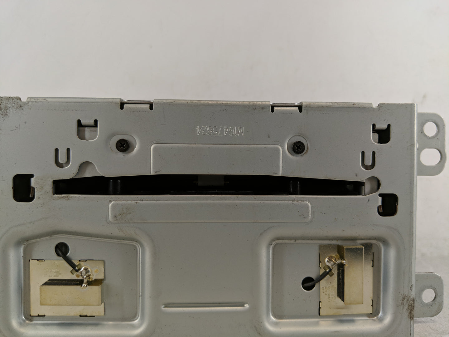 2014-2016 Chevrolet Malibu Radio AM FM Cd Player Receiver Replacement P/N:23206559 Fits Fits 2014 2015 2016 OEM Used Auto Pa