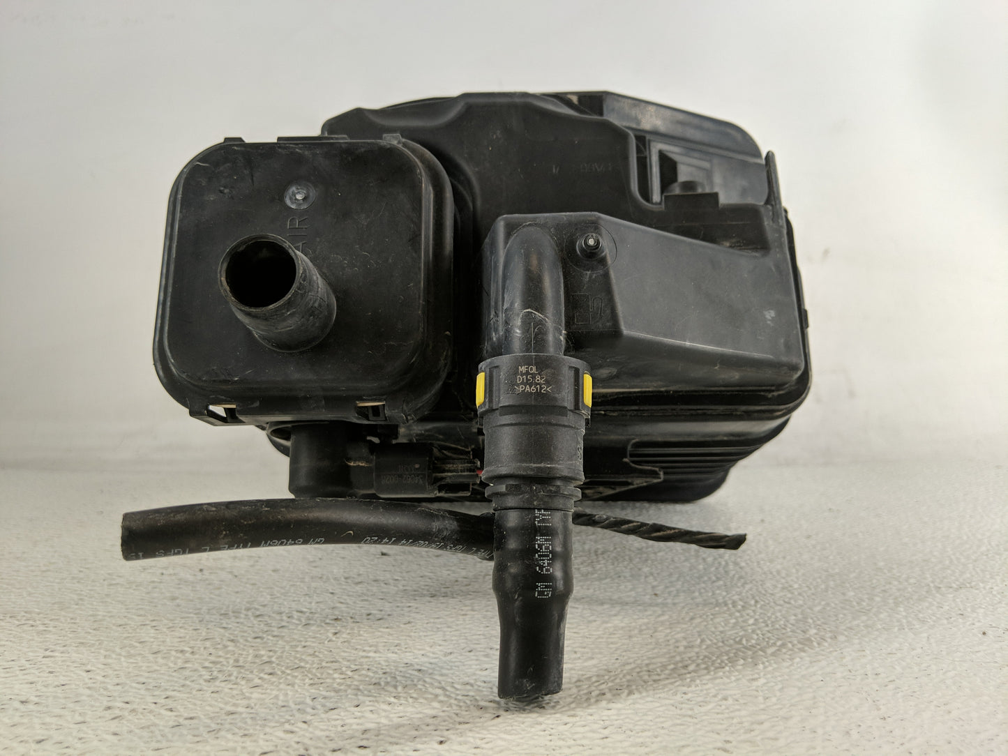 2014 Chevrolet Malibu Fuel Vapor Charcoal Canister - Oemusedautoparts1.com