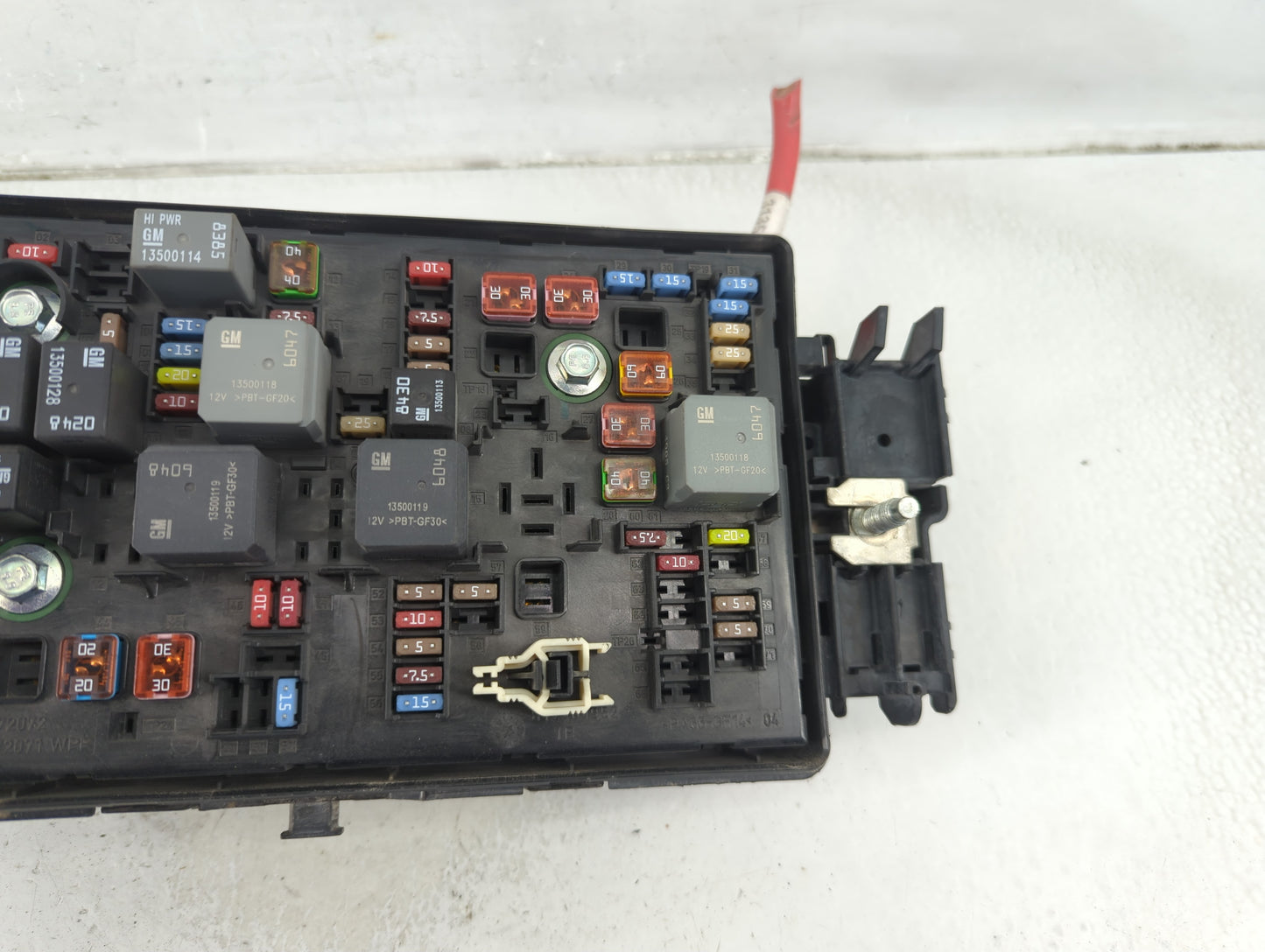 2014-2016 Chevrolet Malibu Fusebox Fuse Box Panel Relay Module P/N:812461952 Fits Fits 2014 2015 2016 OEM Used Auto Parts - 