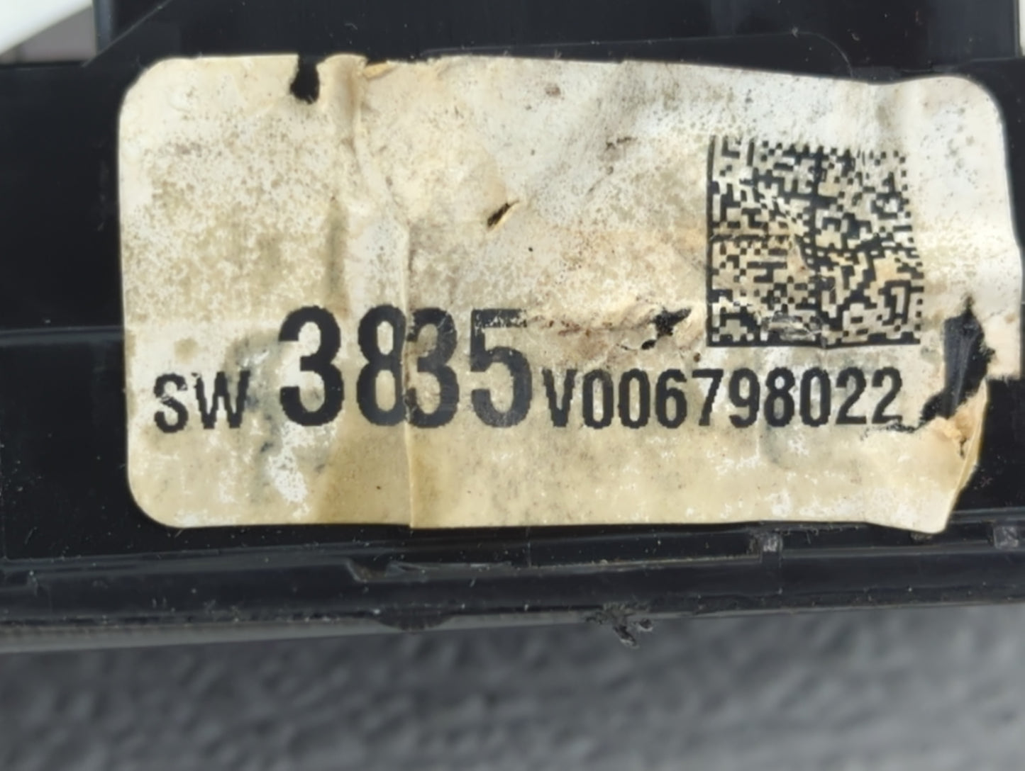 2014 Chevrolet Malibu Master Power Window Switch Replacement Driver Side Left P/N:SW3835V006798022 Fits OEM Used Auto Parts 