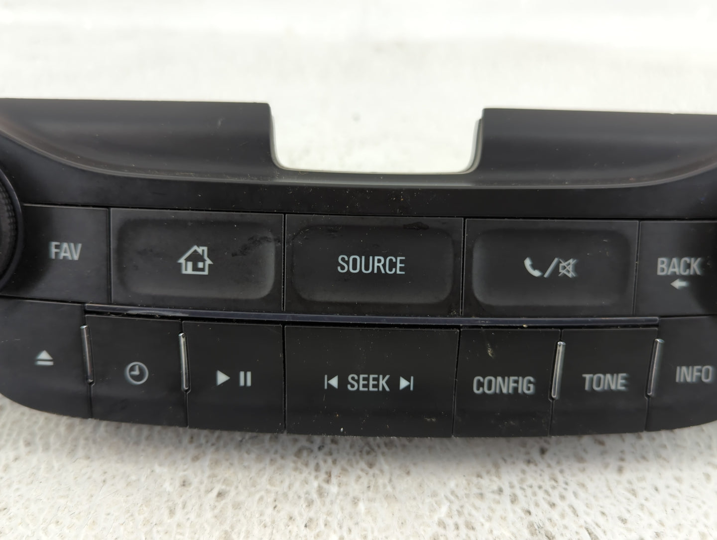 2014-2014 Chevrolet Malibu Radio Control Panel - Oemusedautoparts1.com