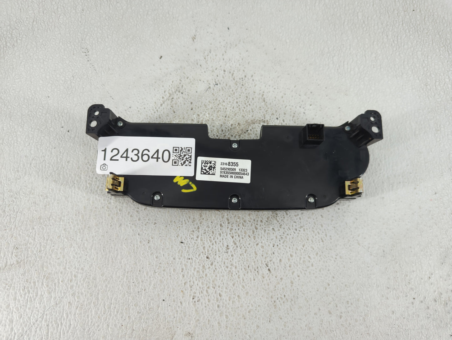 2014-2014 Chevrolet Malibu Radio Control Panel - Oemusedautoparts1.com