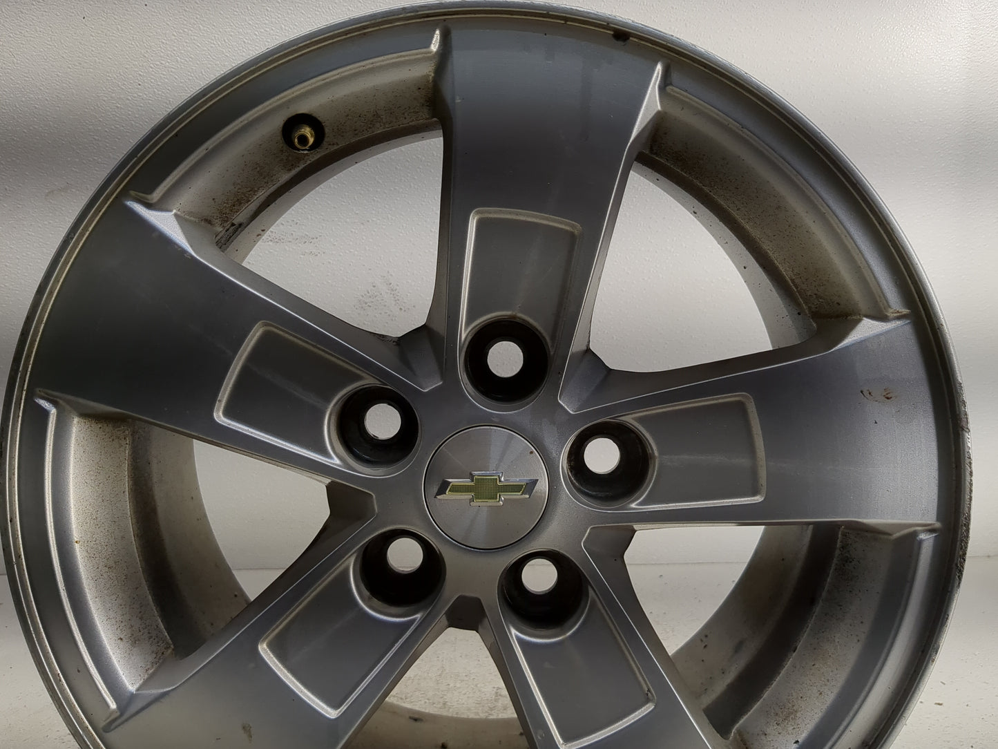 2013-2016 Chevrolet Malibu Oem Wheel Rim 1244286 - Oemusedautoparts1.com