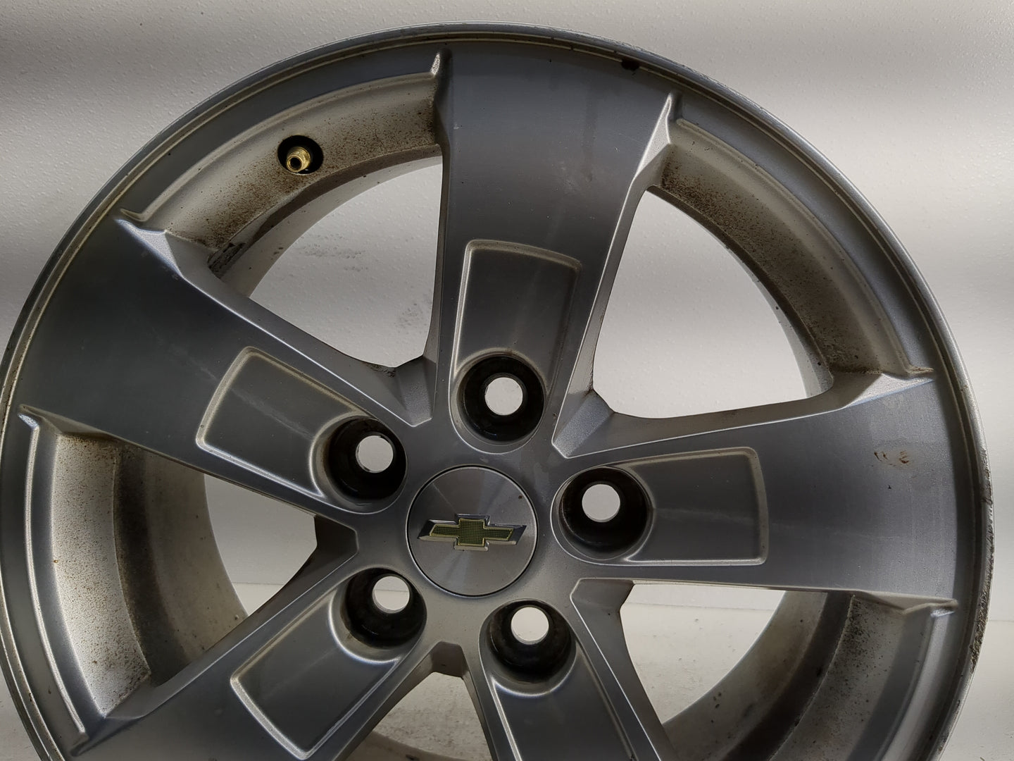 2013-2016 Chevrolet Malibu Oem Wheel Rim 1244286 - Oemusedautoparts1.com