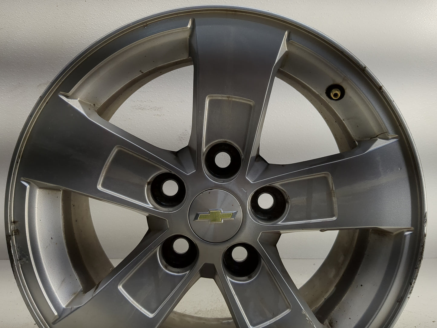 2013-2016 Chevrolet Malibu Oem Wheel Rim 1244287 - Oemusedautoparts1.com