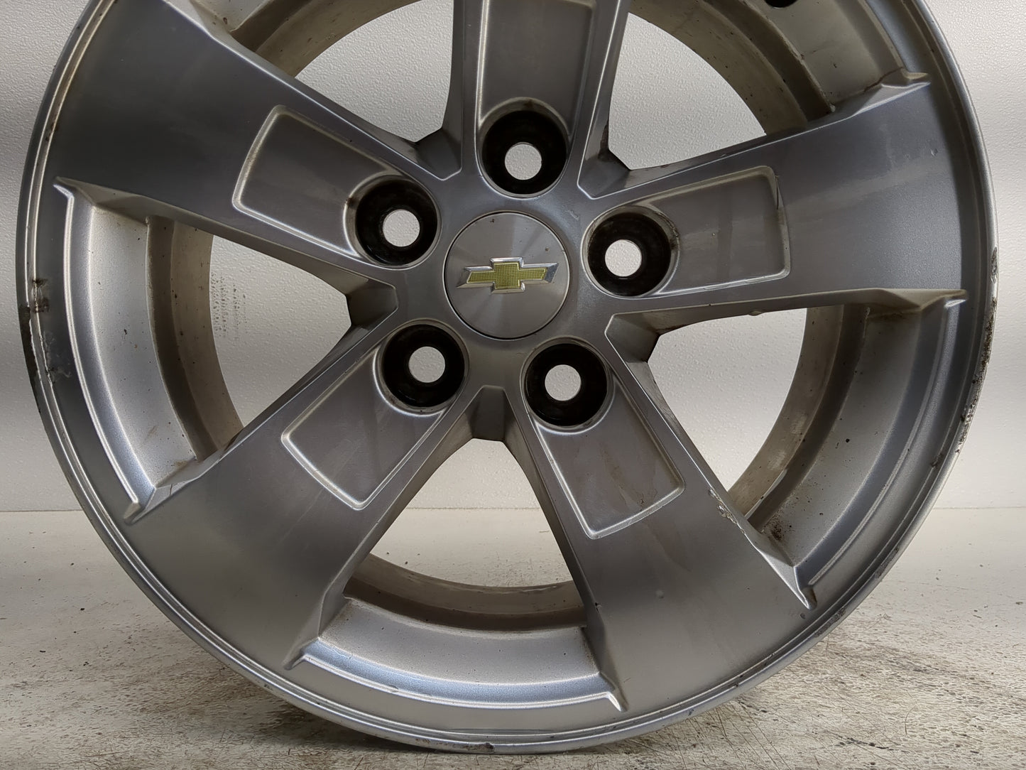 2013-2016 Chevrolet Malibu Oem Wheel Rim 1244287 - Oemusedautoparts1.com