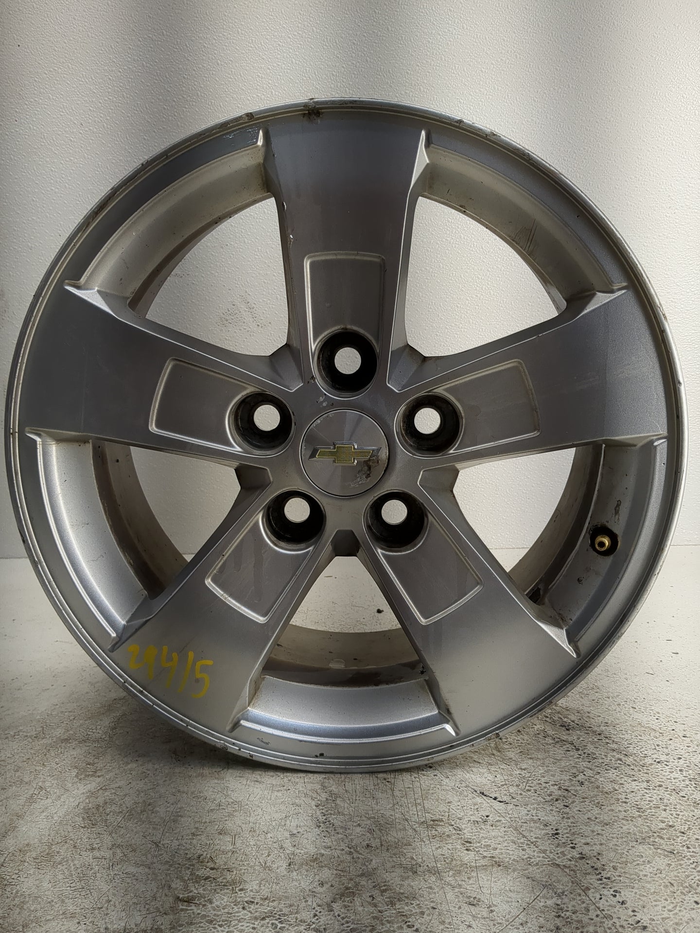 2013-2016 Chevrolet Malibu Oem Wheel Rim 1244288 - Oemusedautoparts1.com
