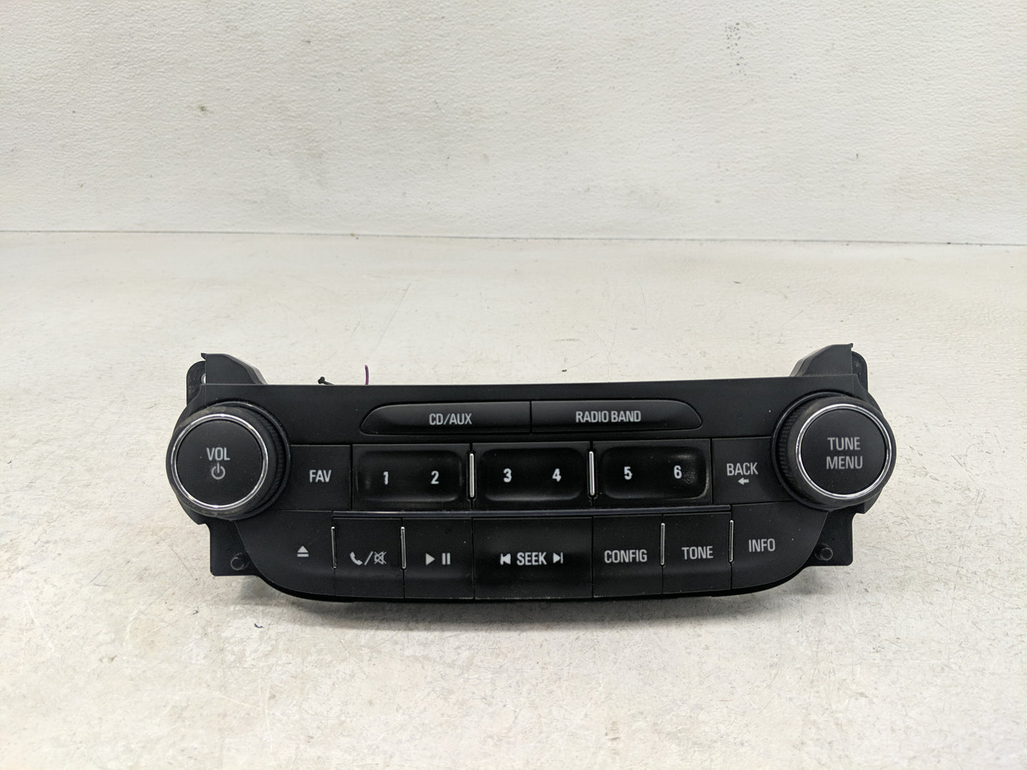 2014 Chevrolet Malibu Radio AM FM Cd Player Receiver Replacement Fits OEM Used Auto Parts - Oemusedautoparts1.com