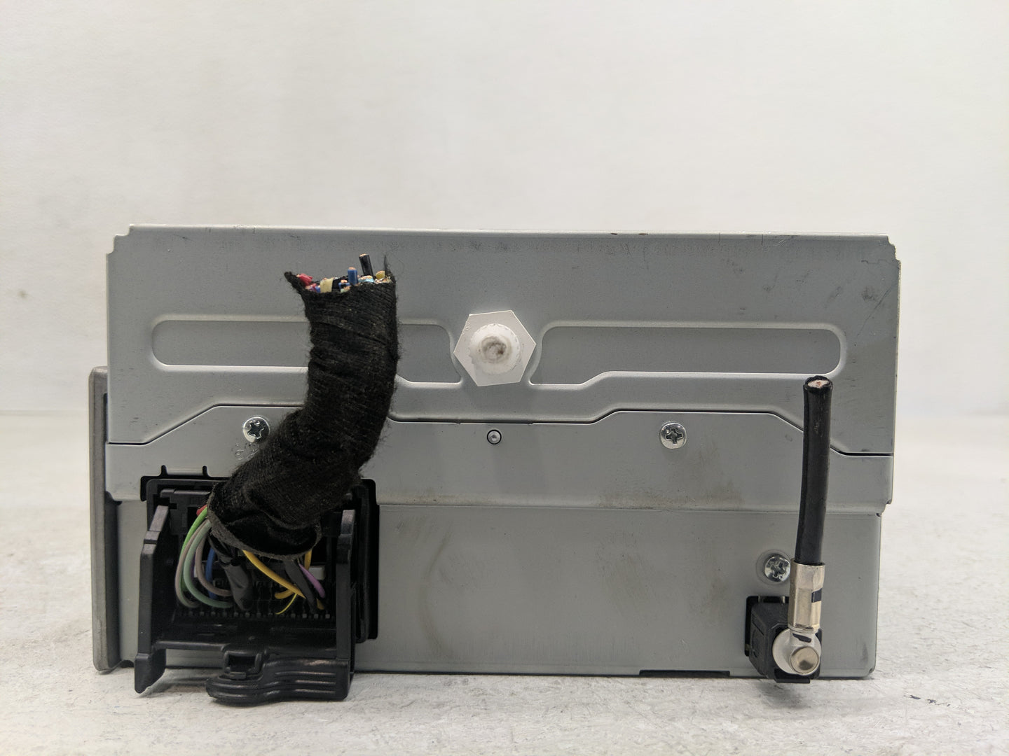 2014-2016 Chevrolet Malibu Radio AM FM Cd Player Receiver Replacement P/N:23161215 Fits Fits 2014 2015 2016 OEM Used Auto Pa