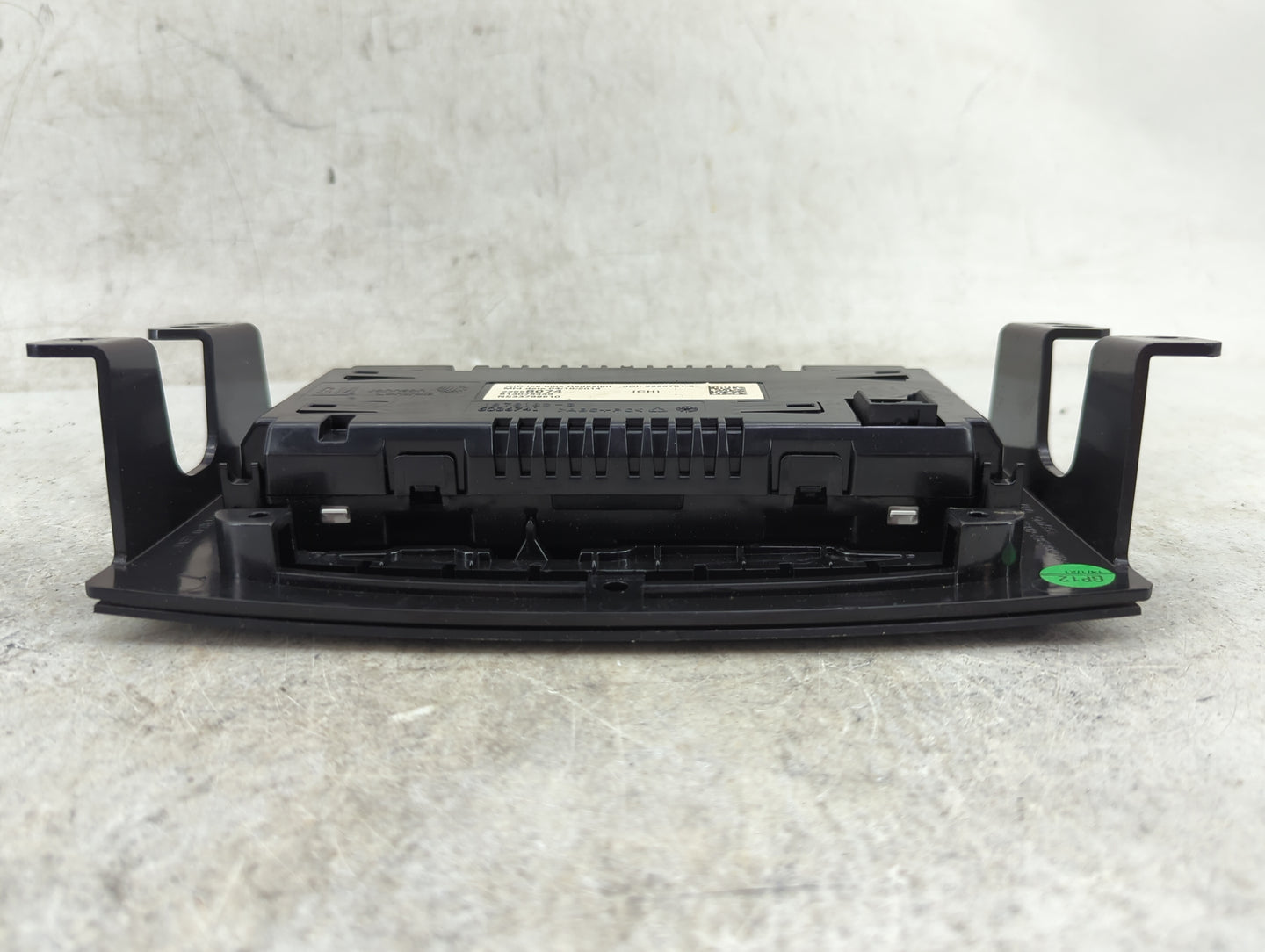 2014-2016 Chevrolet Malibu Information Display Screen 1258612 - Oemusedautoparts1.com