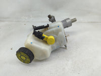 2013-2016 Chevrolet Malibu Brake Master Cylinder 1258621 - Oemusedautoparts1.com