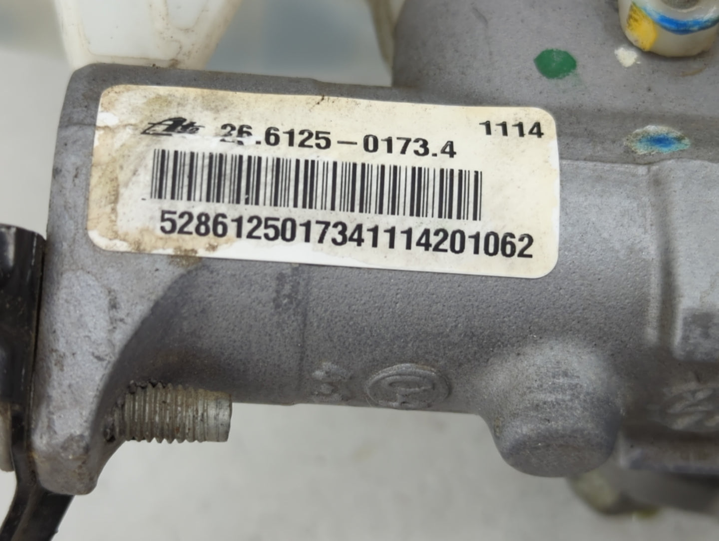 2013-2016 Chevrolet Malibu Brake Master Cylinder 1258621 - Oemusedautoparts1.com