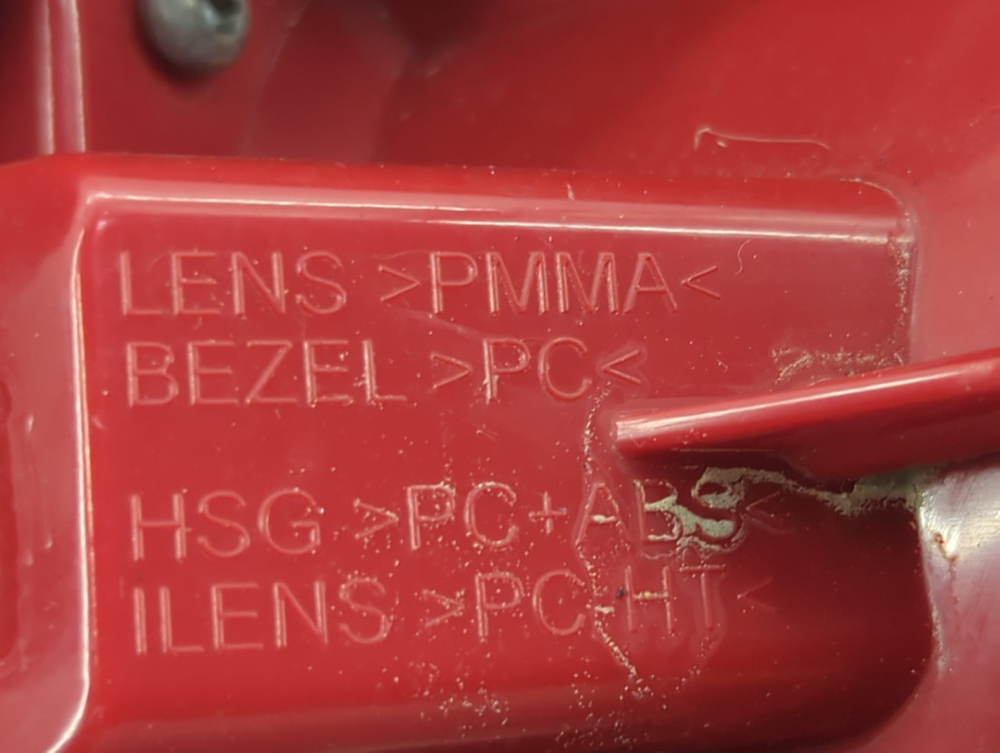 2013-2016 Chevrolet Malibu Tail Light Assembly Driver Left OEM Fits Fits 2013 2014 2015 2016 OEM Used Auto Parts - Oemusedau
